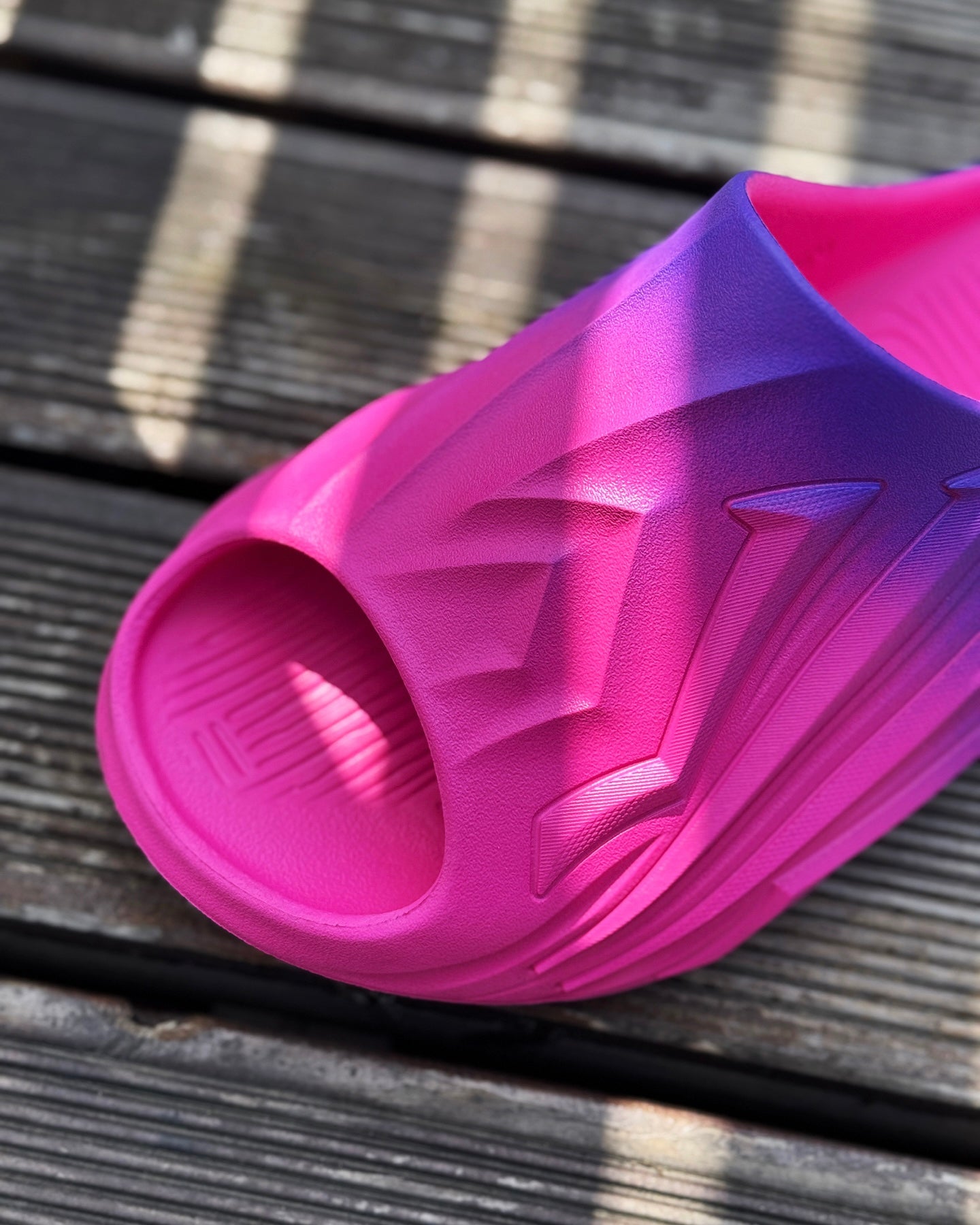 Anta KAI HéLà Slide 2 "Red Purple" 安踏 欧文 拖鞋 红紫