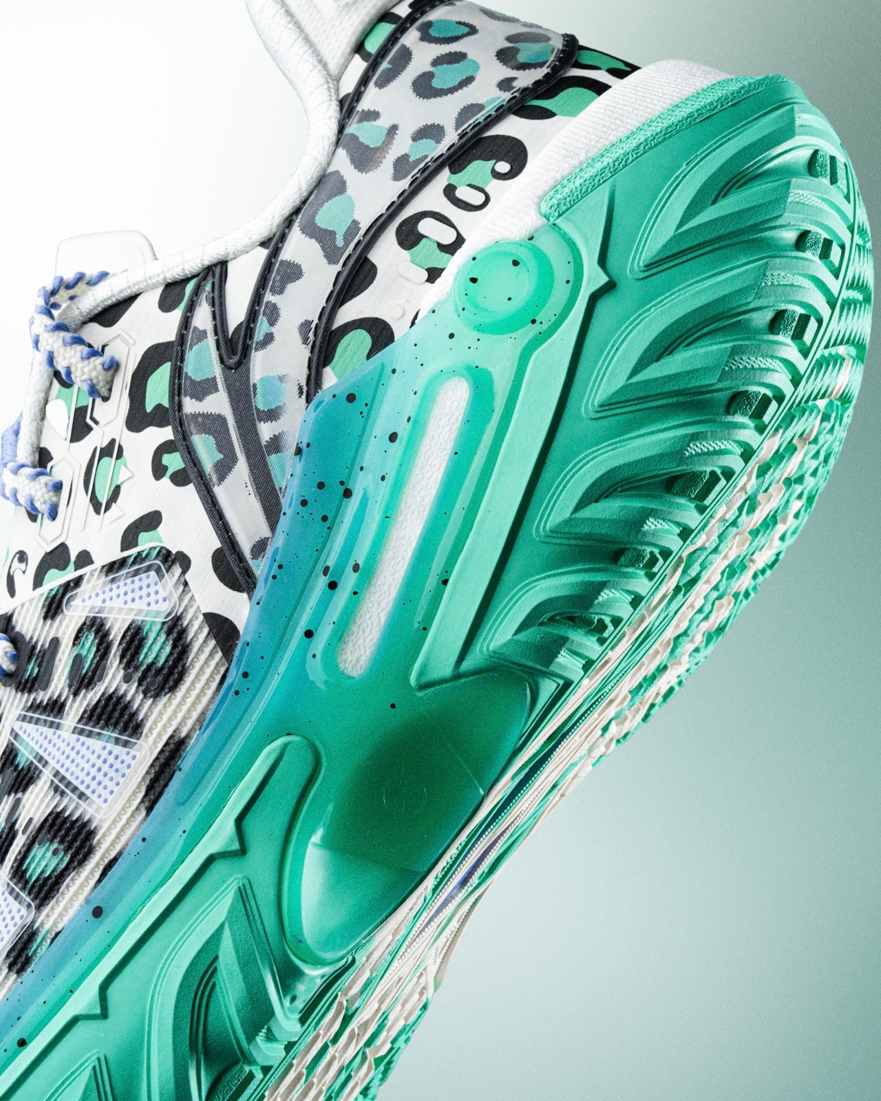Li-Ning JieAo 2 "Green Spotted Butterfly" 李宁 桀骜2 篮球鞋 绿斑蝶