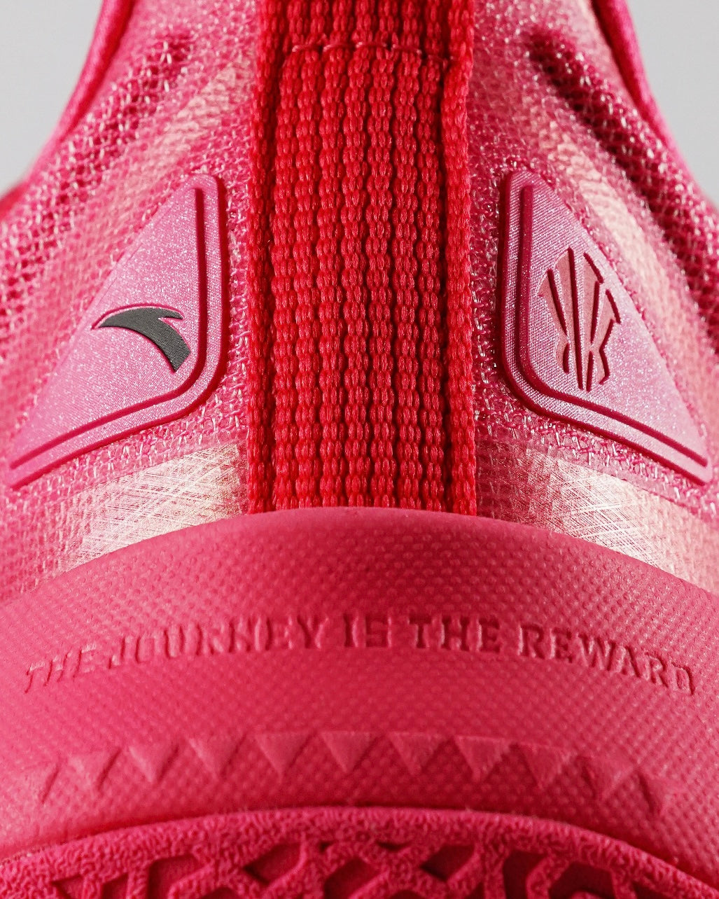 Anta x Kyrie Irving KAI 1 "Jelly" 安踏 欧文一代 篮球鞋 果冻