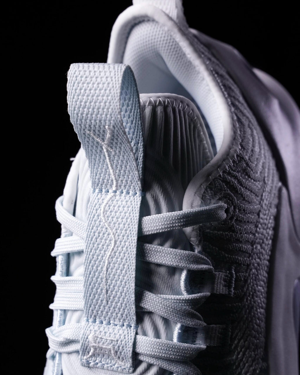 Li-Ning YuShuai Ultra Low "Clear Waves" 李宁 驭帅ULTRA 低帮 篮球鞋 清波