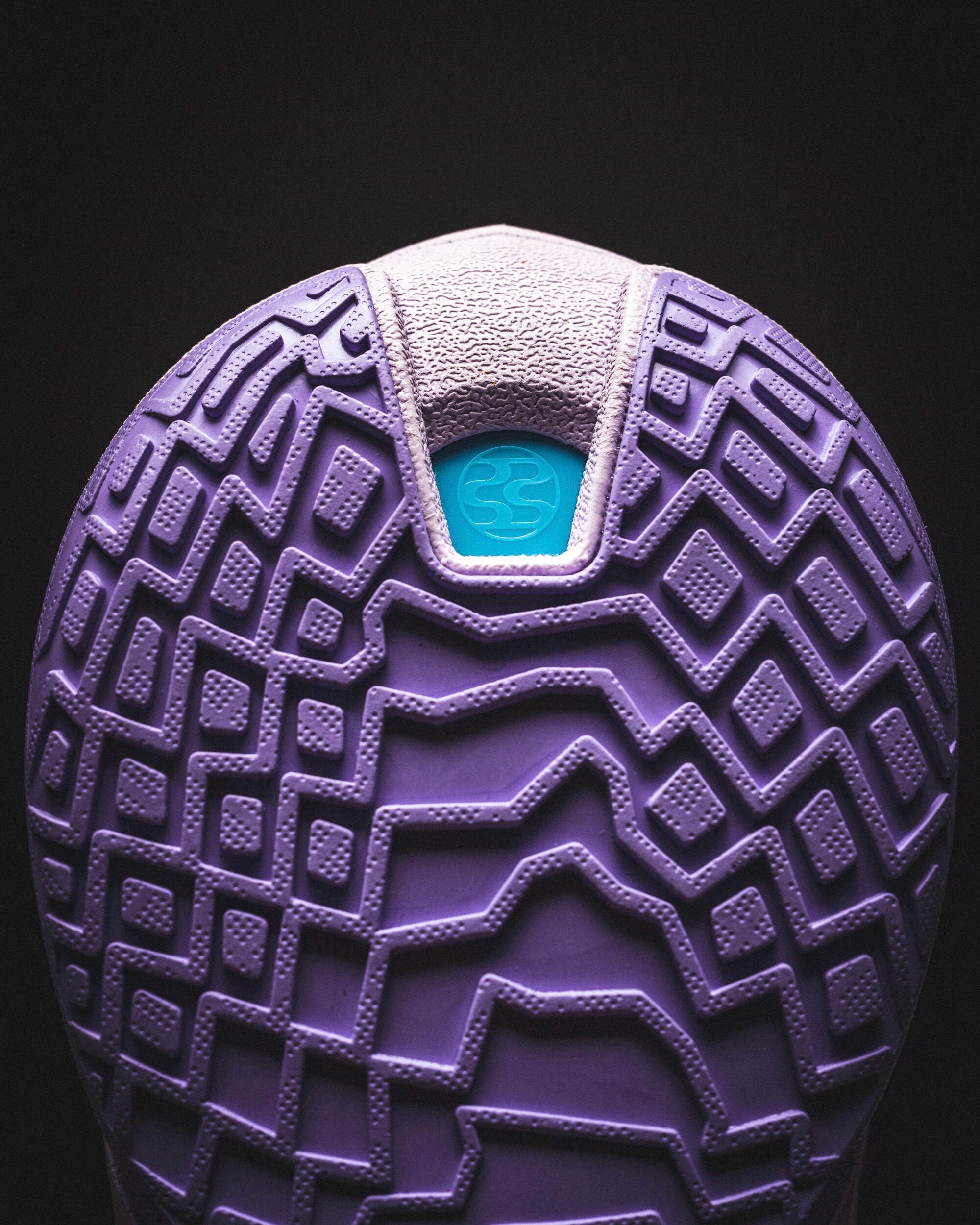 Li-Ning Power 12 x Pokémon "Mewtwo" 李宁 空袭12 宝可梦联名 篮球鞋 超梦