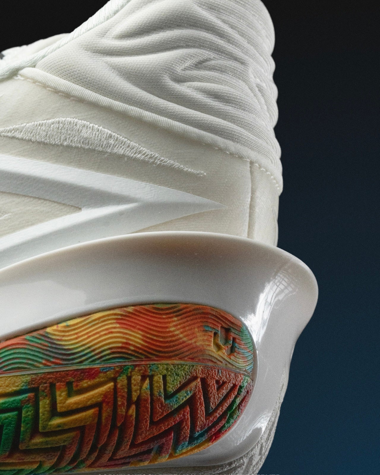 Li-Ning Wade 808 5 Ultra V2 "Firework" 李宁 韦德之道 808 5 ULTRA V2 篮球鞋 烟花