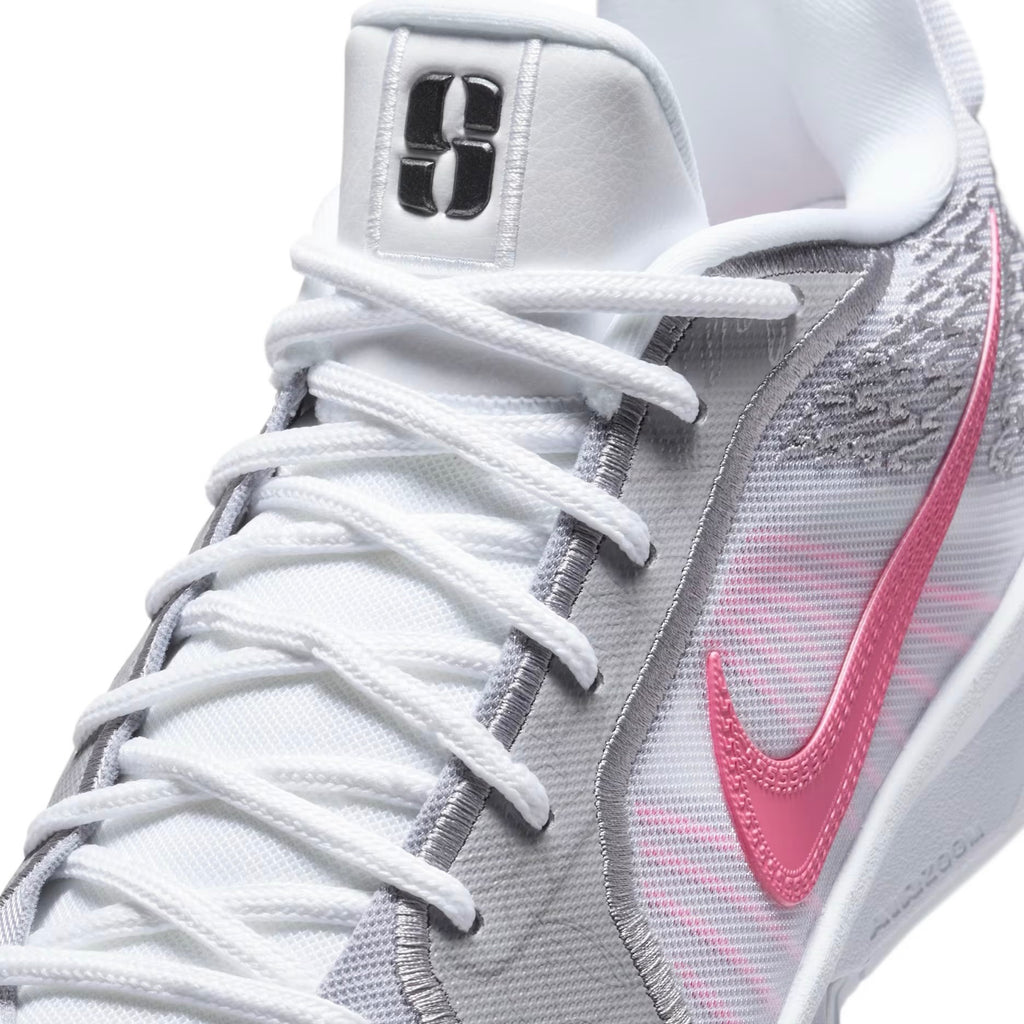 Nike Sabrina 2 "Lily" 篮球鞋 灰粉色