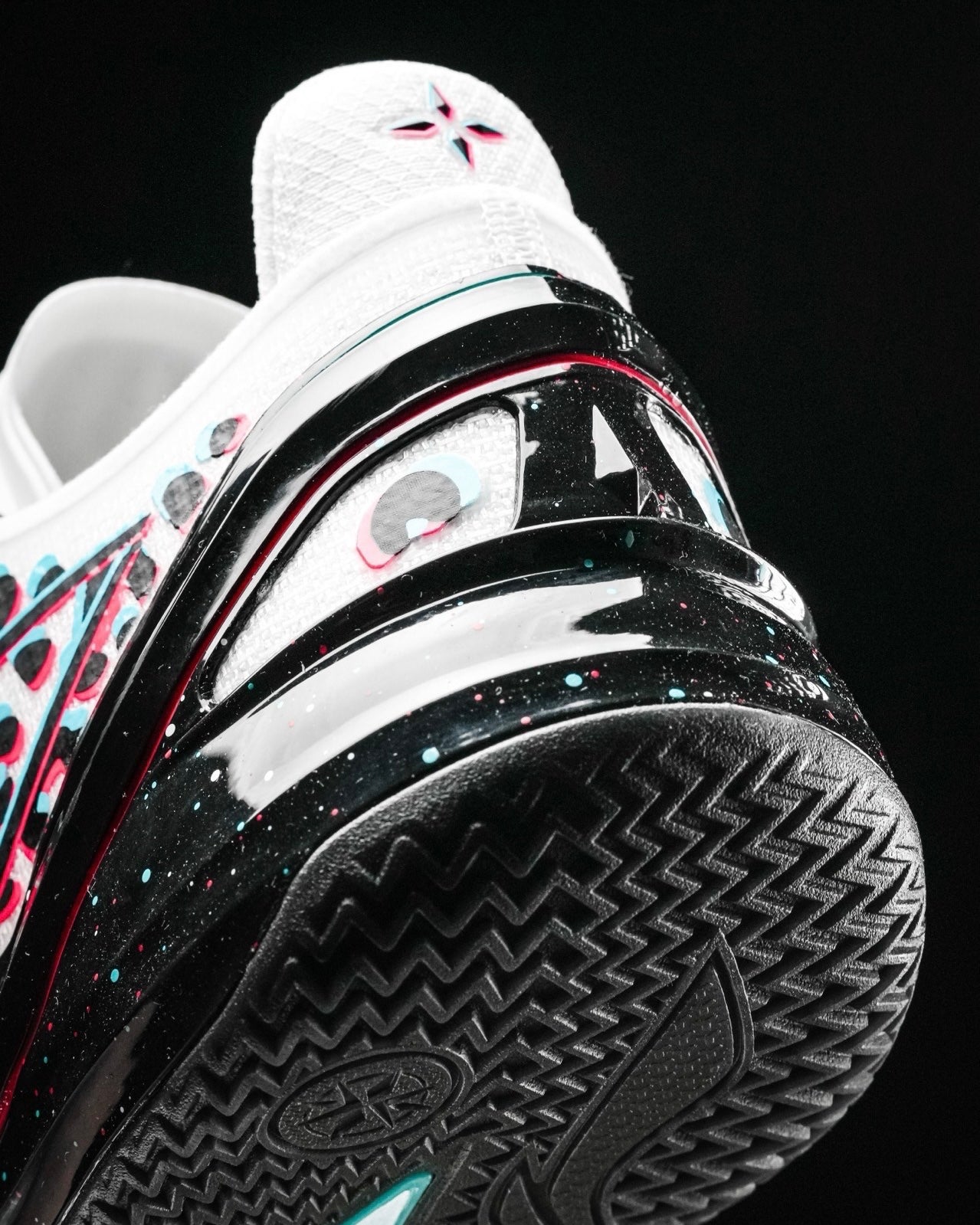 Li-Ning Liren 4 V2 "3D Fragment Shadow" 李宁 利刃4 V2 篮球鞋 3D碎影