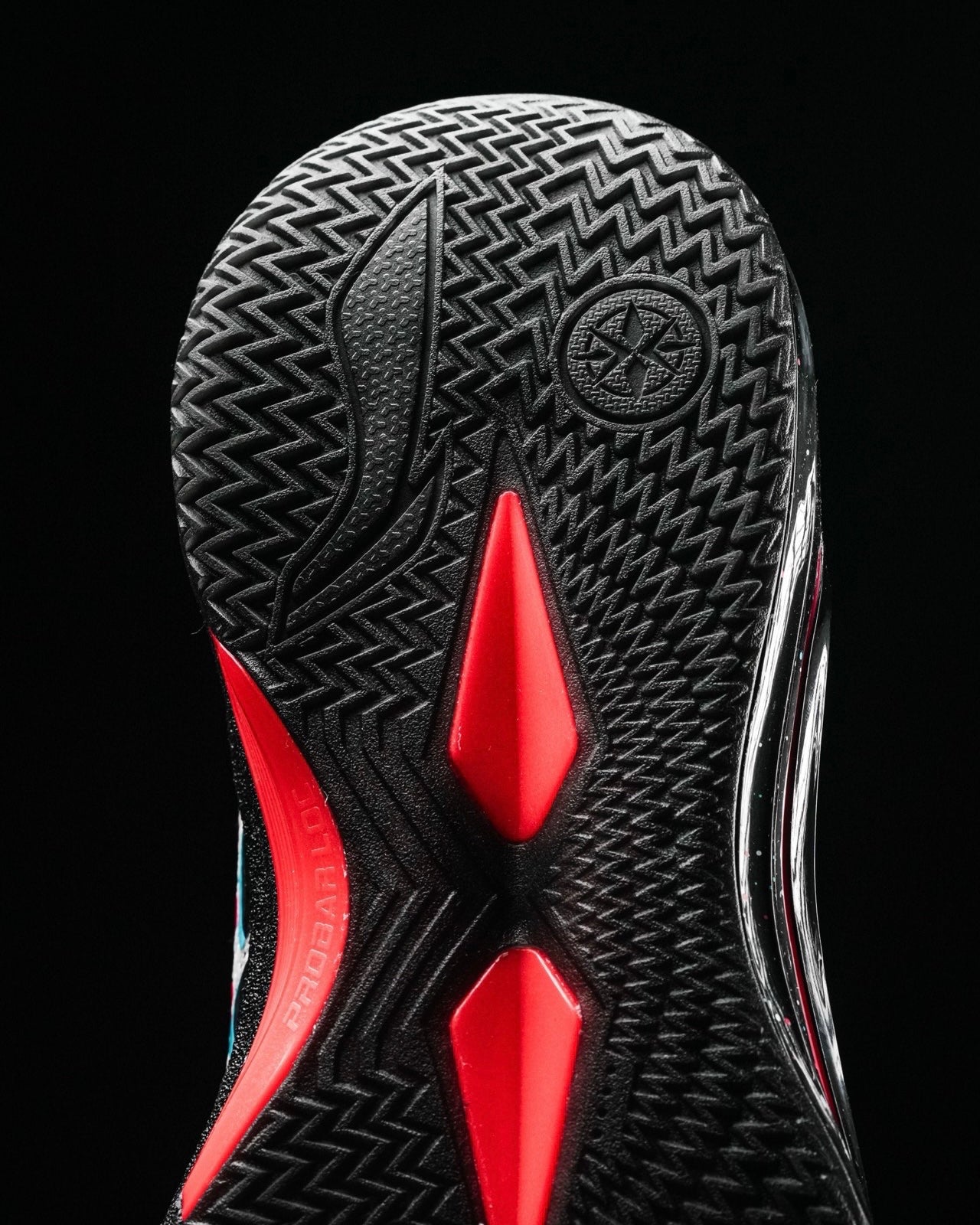 Li-Ning Liren 4 V2 "3D Fragment Shadow" 李宁 利刃4 V2 篮球鞋 3D碎影