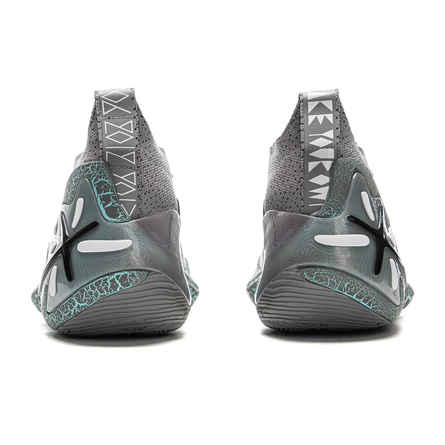 Li-Ning Way of Wade 11 "Statue" 李宁 韦德之道11 篮球鞋 雕像