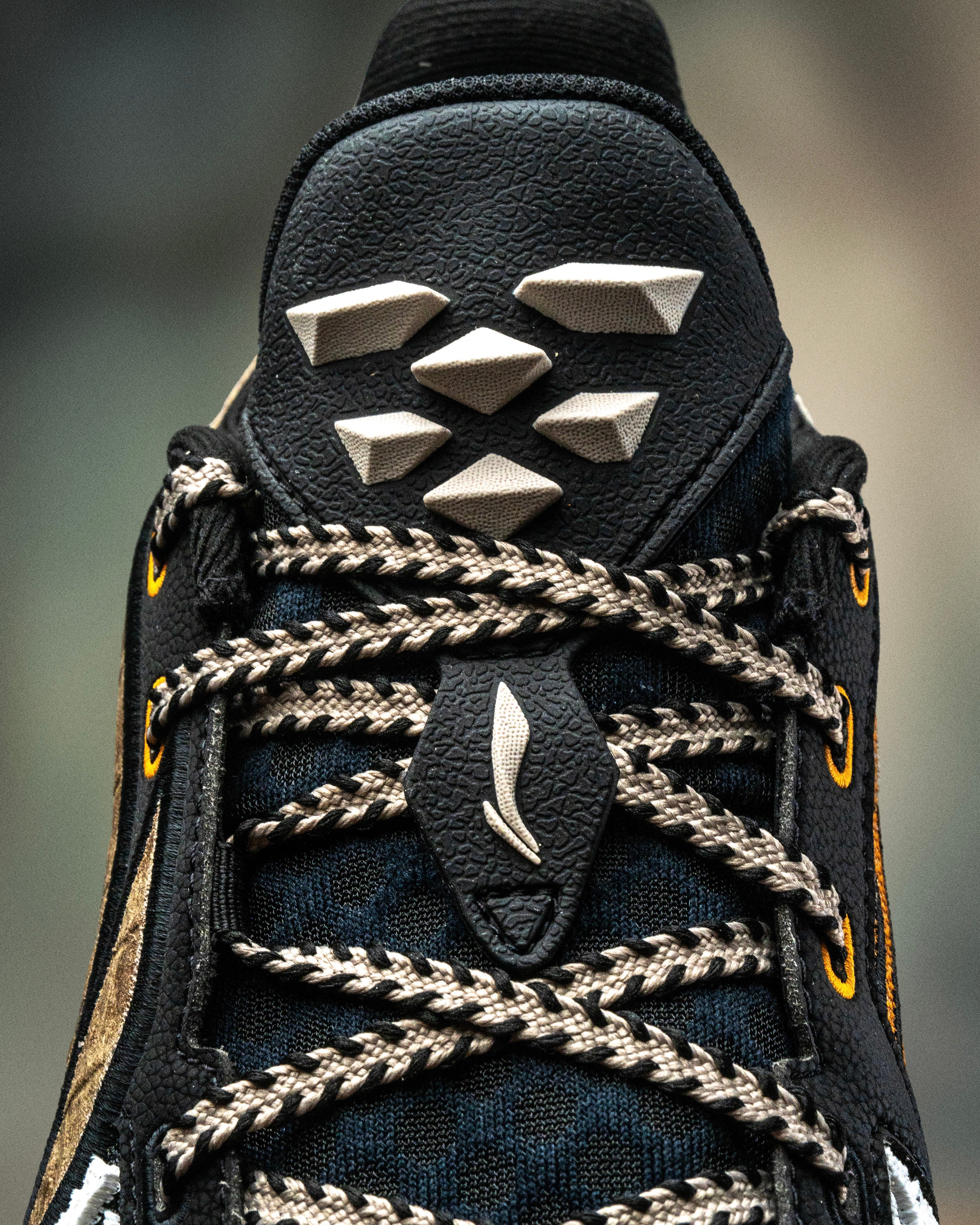 Li-Ning JieAo 3 "King Of Beasts" 李宁 桀骜3 篮球鞋 万兽之王