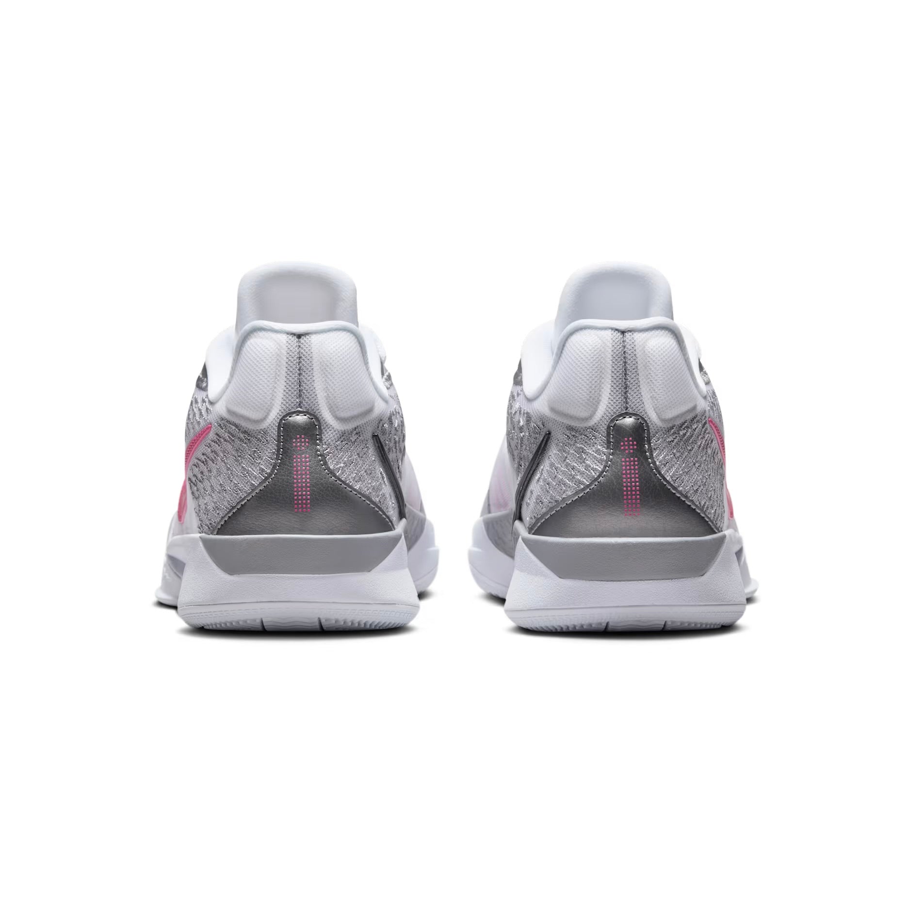 Nike Sabrina 2 "Lily" 篮球鞋 灰粉色