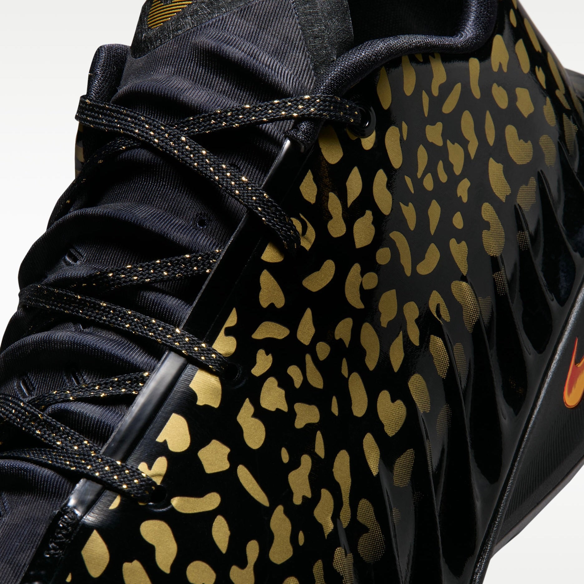Nike Air Zoom G.T. Cut 4 "Victor Wembanyama" 篮球鞋 金豹/黑金