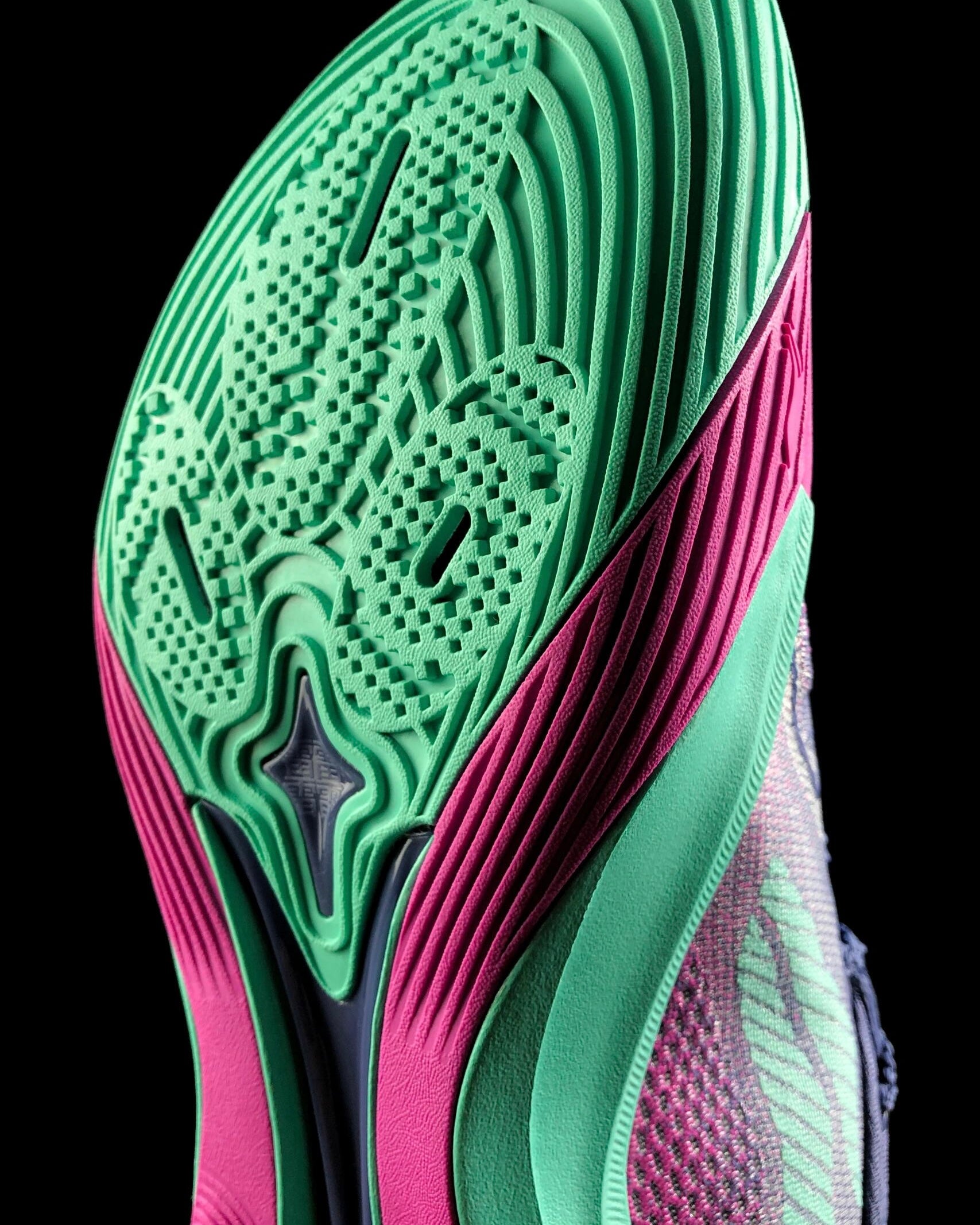 Li-Ning Sonic 13 V2 "Dangerous Flora" 李宁 音速13 V2 篮球鞋 危险植物