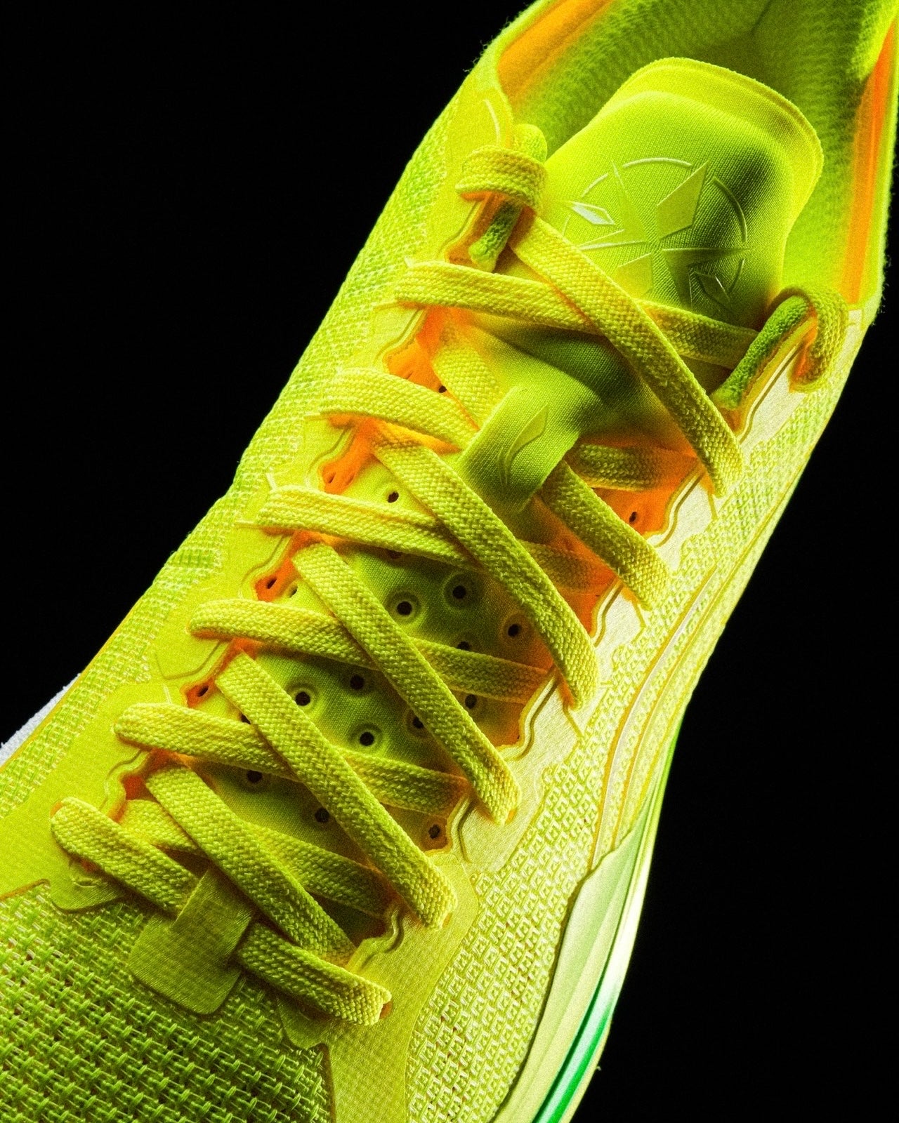 Li-Ning Liren 4 V2 "Yellow" 李宁 利刃4 V2 篮球鞋 荧光明黄