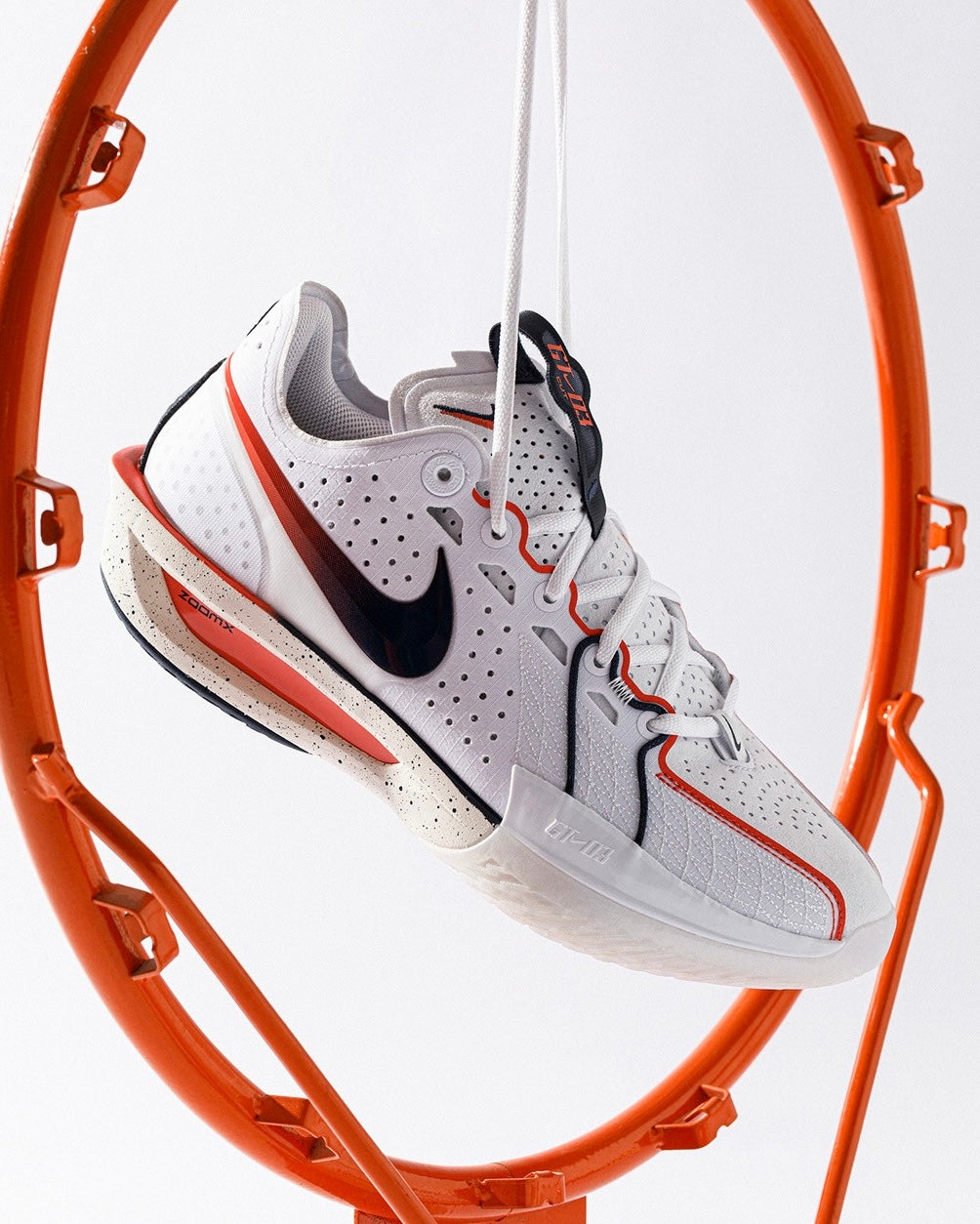 Nike Air Zoom G.T. Cut 3 EP "CHBL" 篮球鞋 耐高 纯白色/橙色
