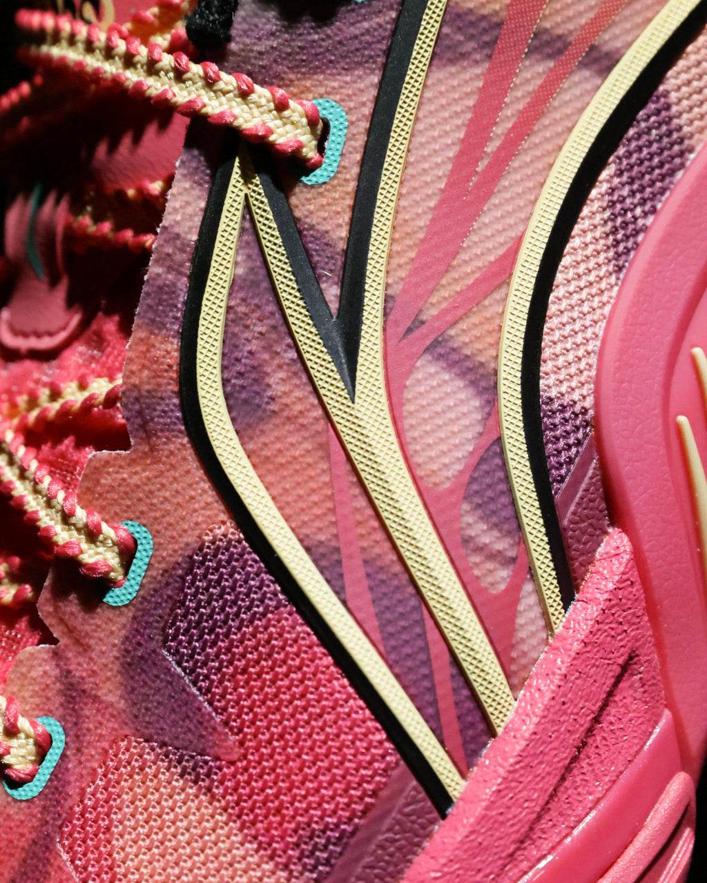 Li-Ning JieAo 3 "Metamorphosis" 李宁 桀骜3 篮球鞋 蜕变