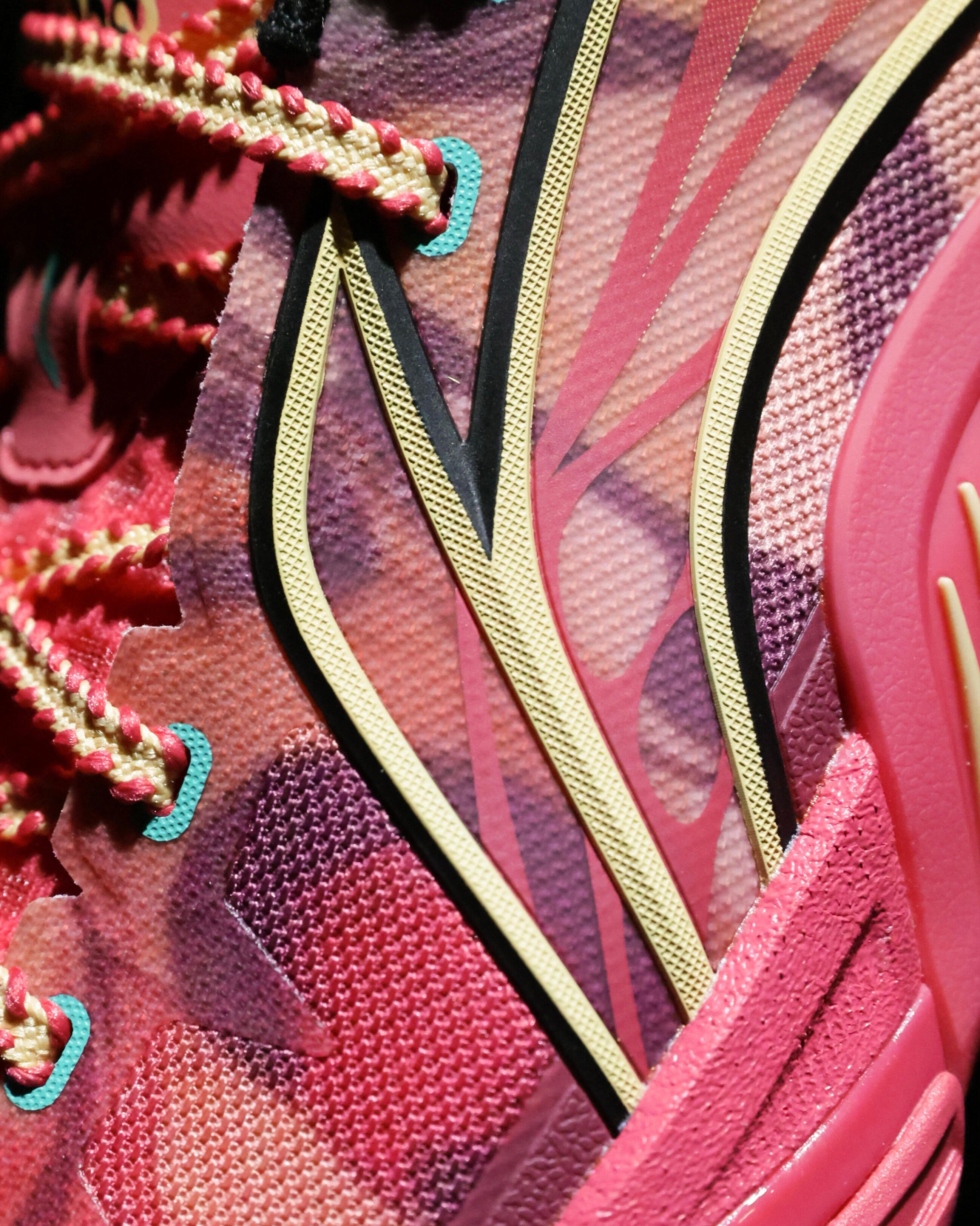 Li-Ning JieAo 3 "Metamorphosis" 李宁 桀骜3 篮球鞋 蜕变