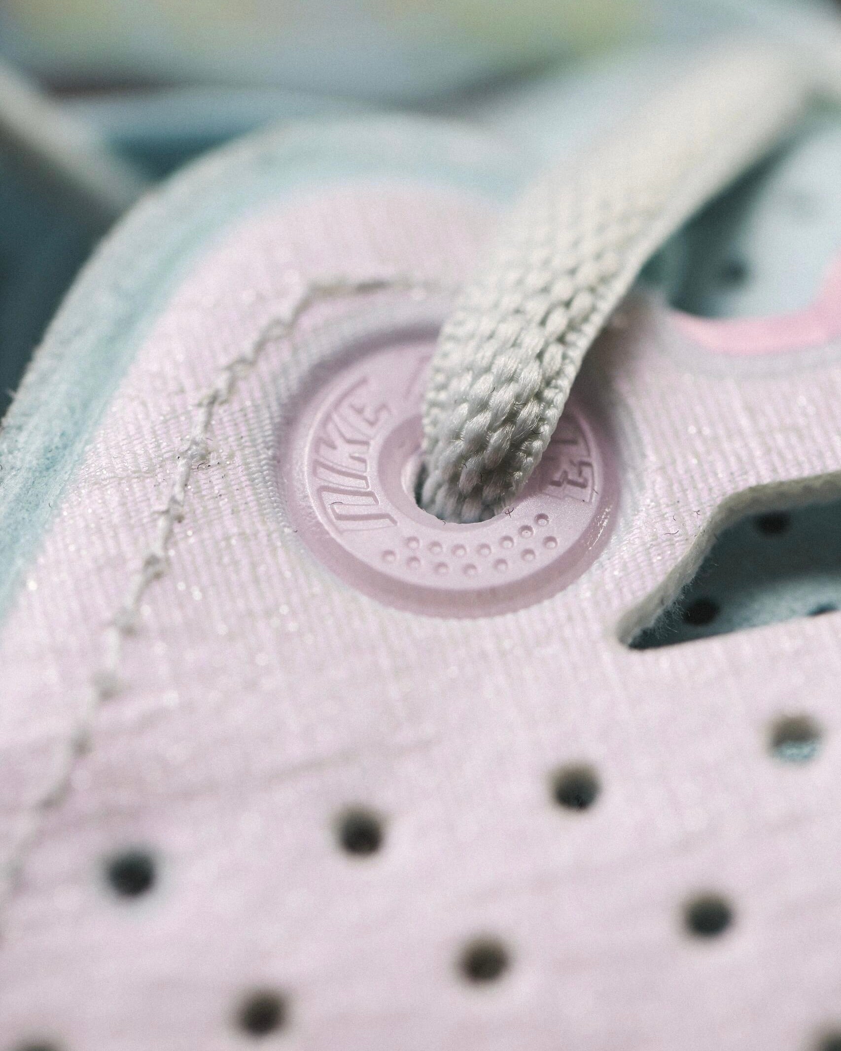 Nike Air Zoom G.T. Cut 3 "Aquarius Blue Pink" 篮球鞋 水瓶蓝/泡沫粉