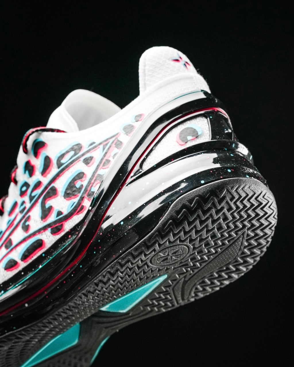 Li-Ning Liren 4 V2 "3D Fragment Shadow" 李宁 利刃4 V2 篮球鞋 3D碎影
