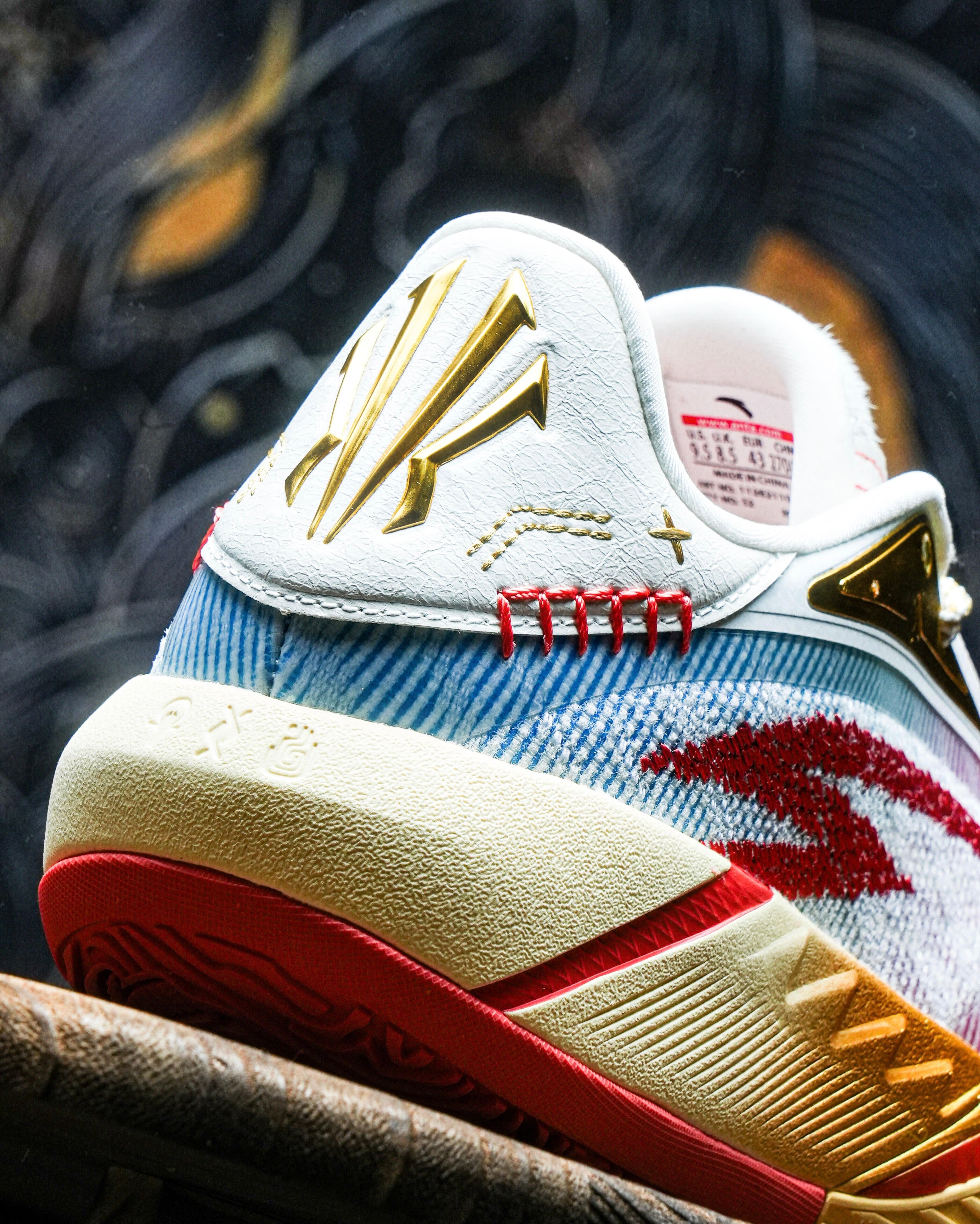 Anta x Kyrie Irving KAI 3 "Chinese New Year" 安踏 欧文三代 篮球鞋 骐骥