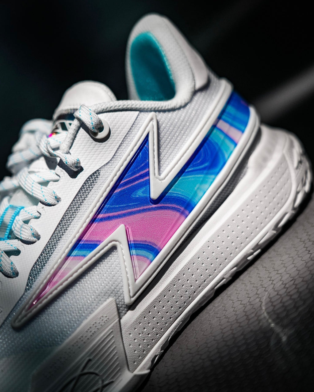 Li-Ning Wade Flash "Raz Fuego" 李宁 韦德 Generation Z 闪电之子二代 篮球鞋 标准白