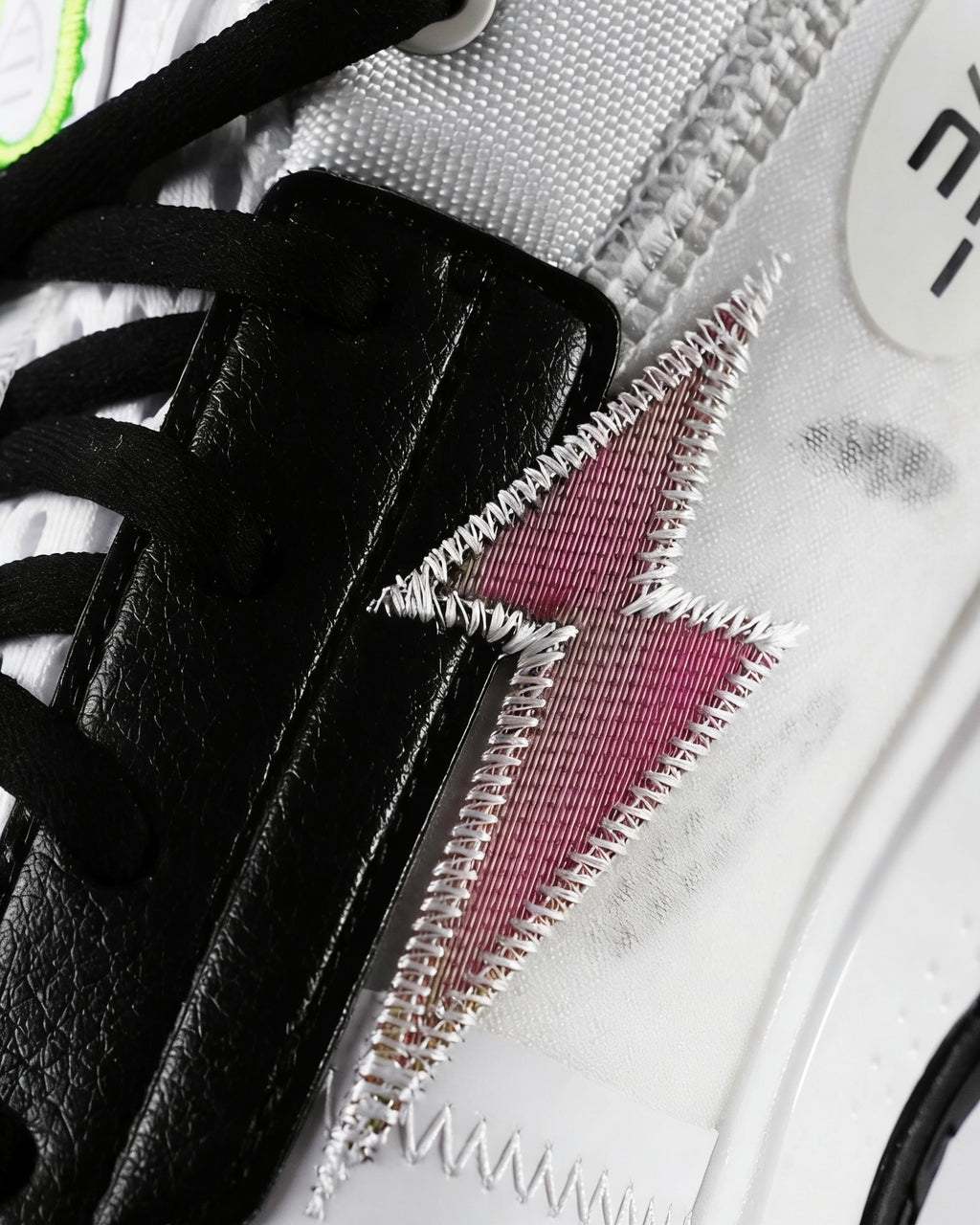 Li-Ning Way of Wade 10 Low "Panda" 李宁 韦德之道10 Low 篮球鞋 熊猫