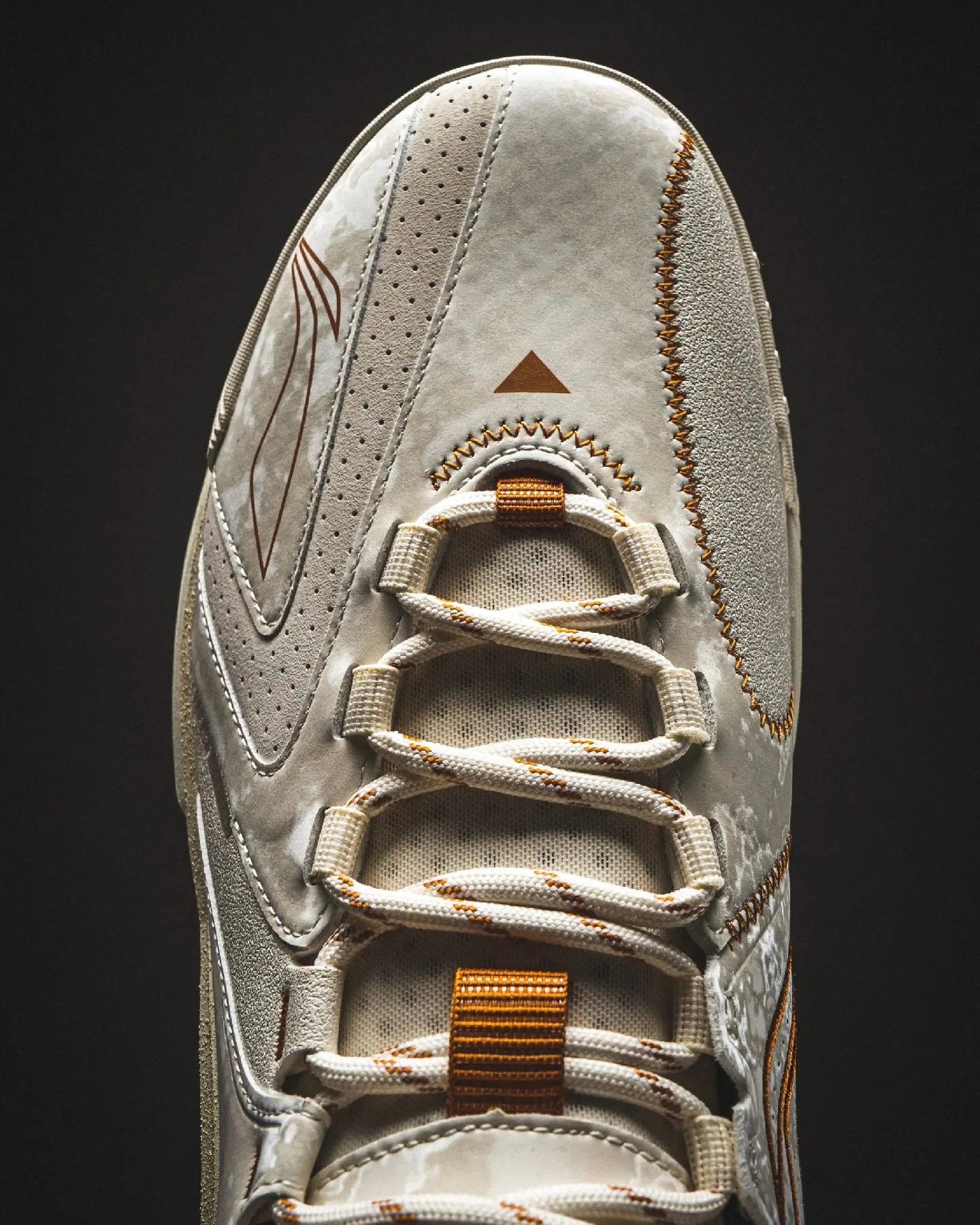 Li-Ning BadFive 4.5 "Off White" 李宁 反伍4.5 篮球鞋 米白色