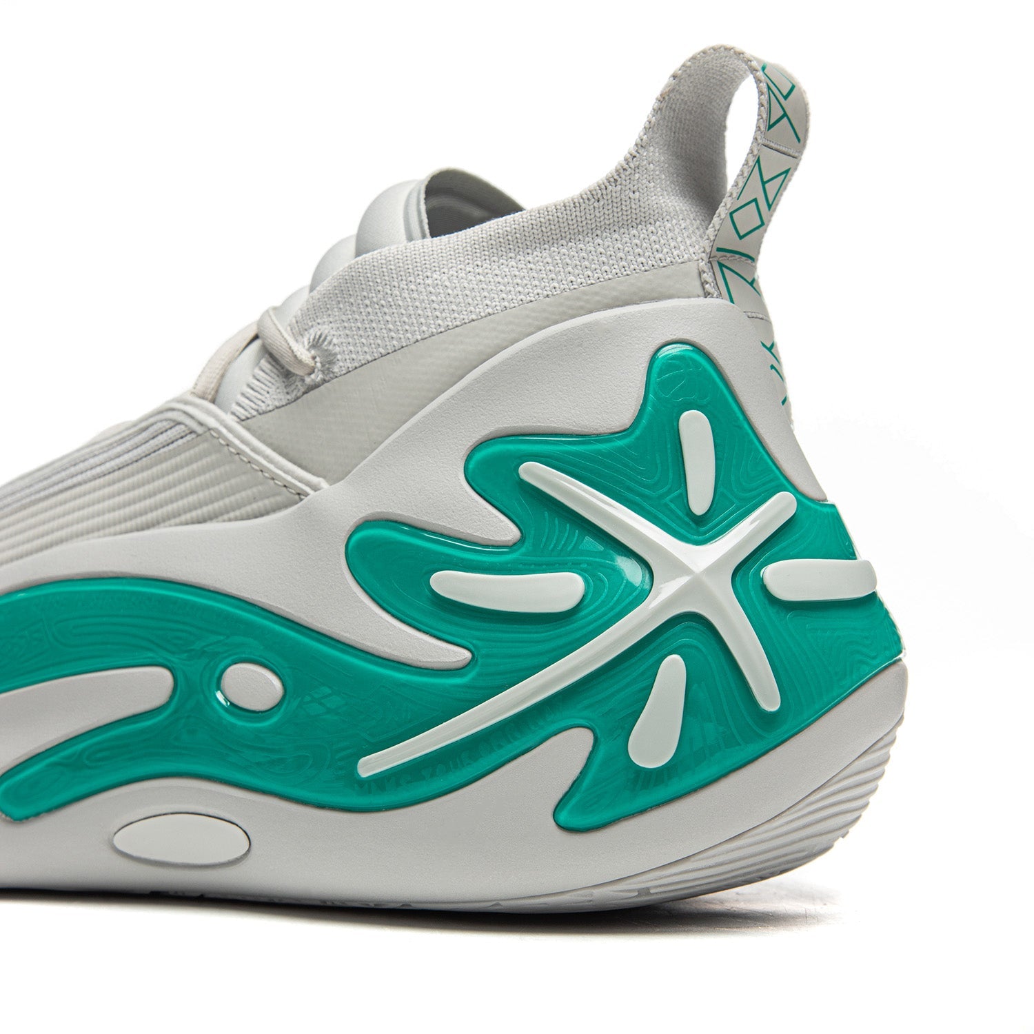 Li-Ning Way of Wade 11 "Gray Boy" 李宁 韦德之道11 篮球鞋 灰孩子