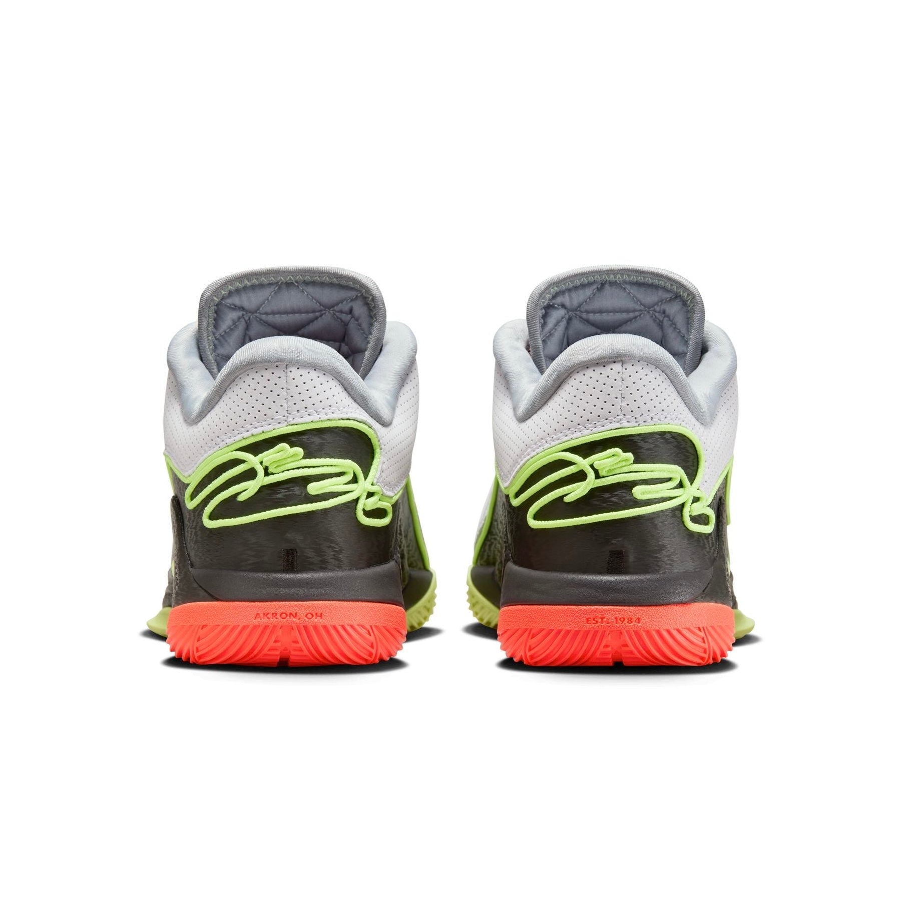 Sepatu Basket Nike LeBron 22 EP "Crown Jewel" (Putih)