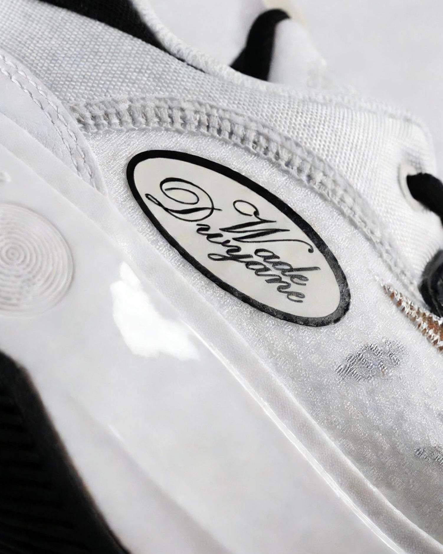 Li-Ning Way of Wade 10 Low "Panda" 李宁 韦德之道10 Low 篮球鞋 熊猫