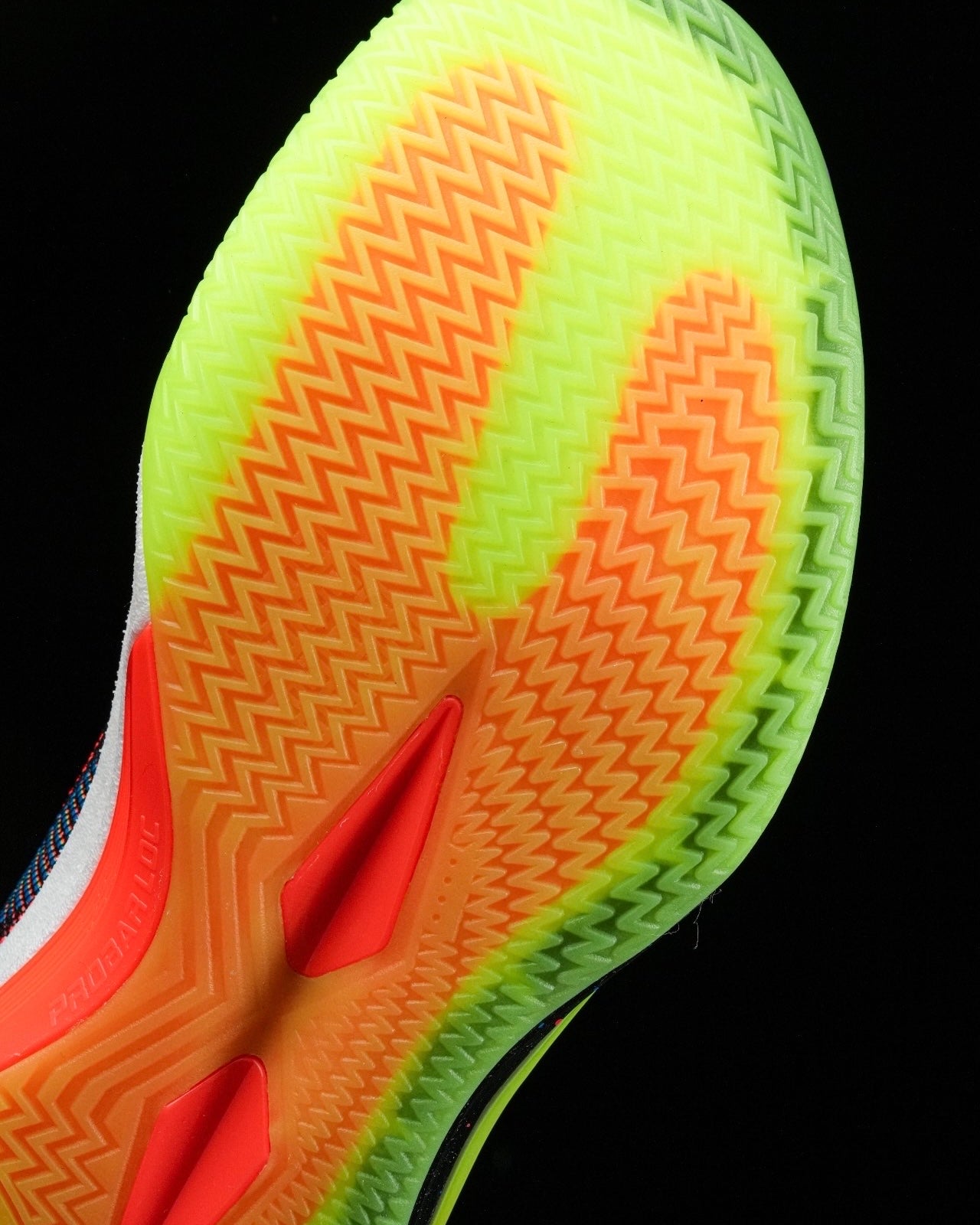 Li-Ning Liren 4 V2 "Introverted Artists" 李宁 利刃4 V2 篮球鞋 内向艺术家