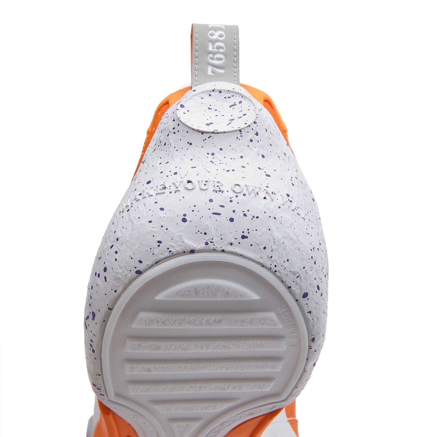 Li-Ning Wade All City 13 "All Range"
李宁 韦德之道 全城13 篮球鞋 胡萝卜橙