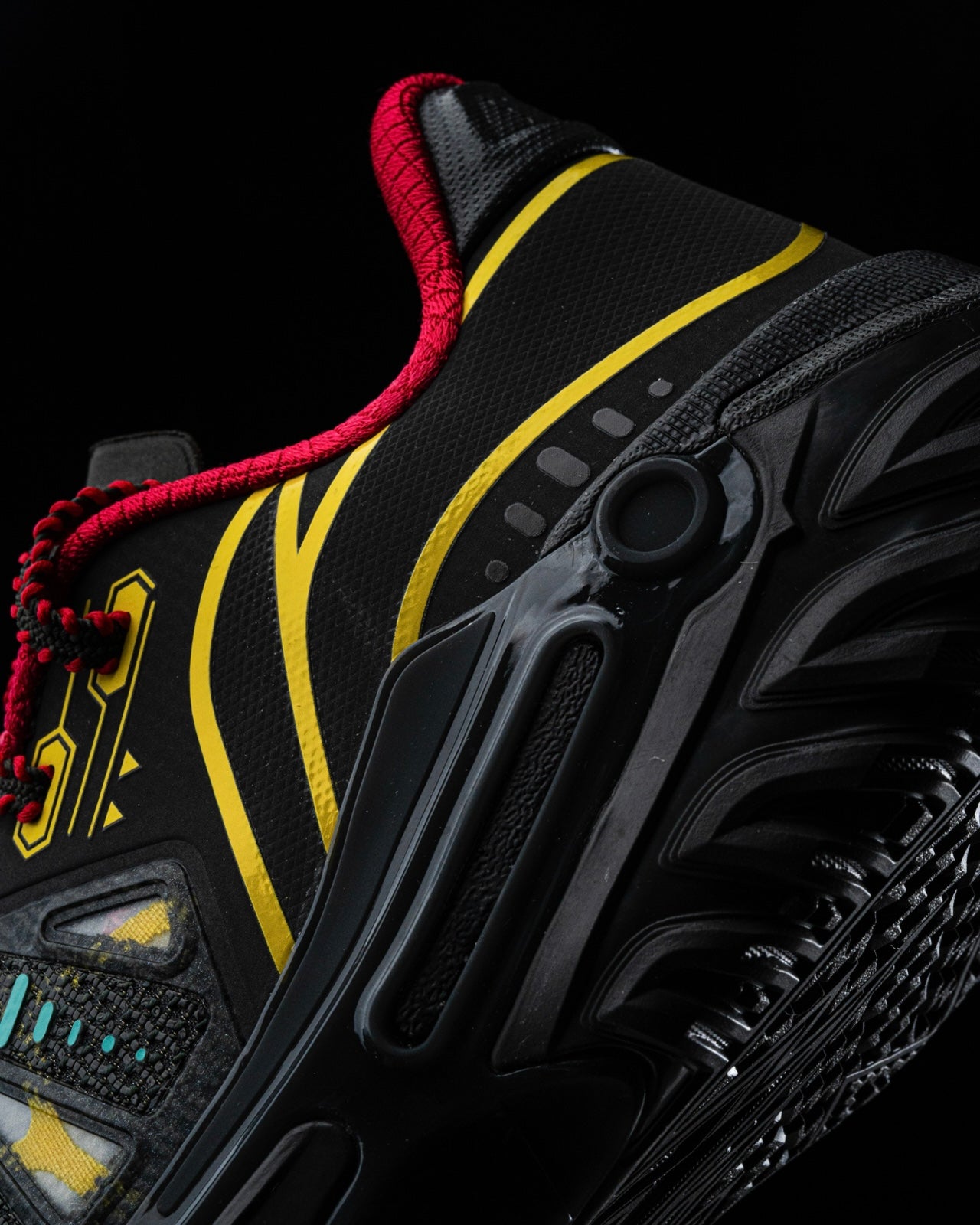 Li-Ning JieAo 2 "Black Fog" 李宁 桀骜2 篮球鞋 黑雾