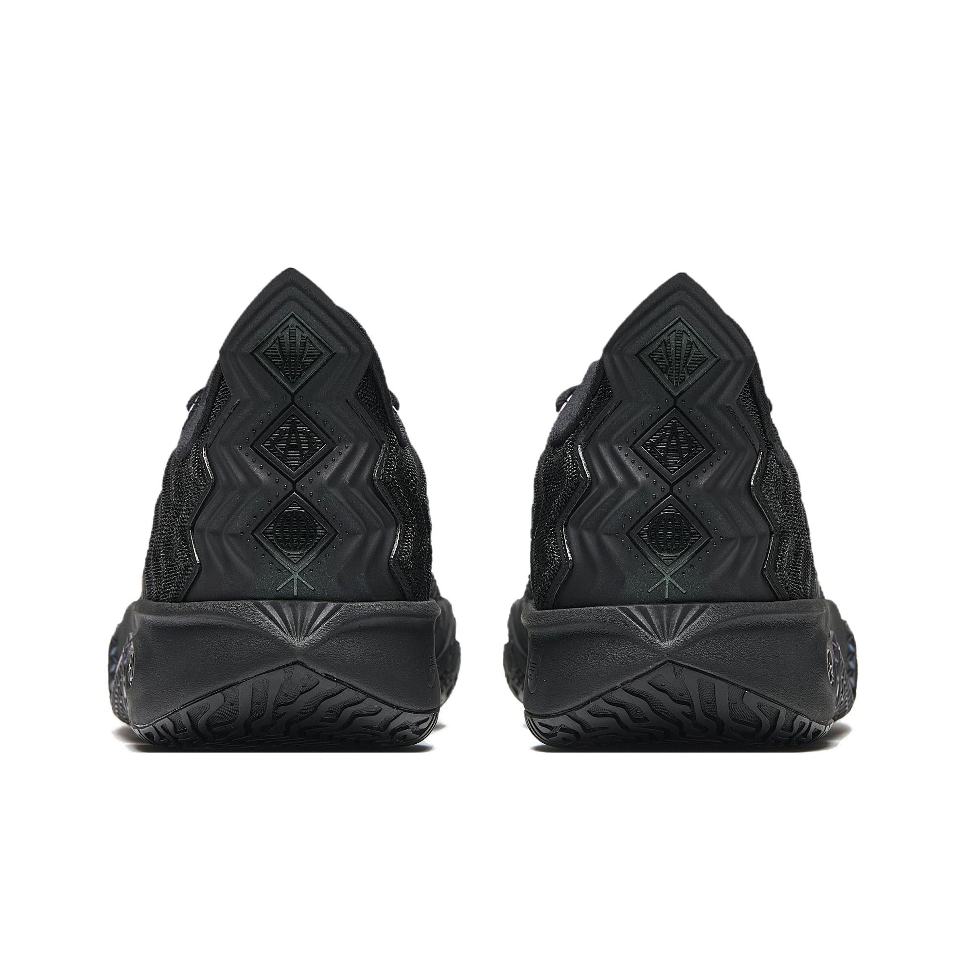 Anta x Kyrie Irving KAI 2 "Triple Black" 安踏 欧文二代 篮球鞋 黑武士