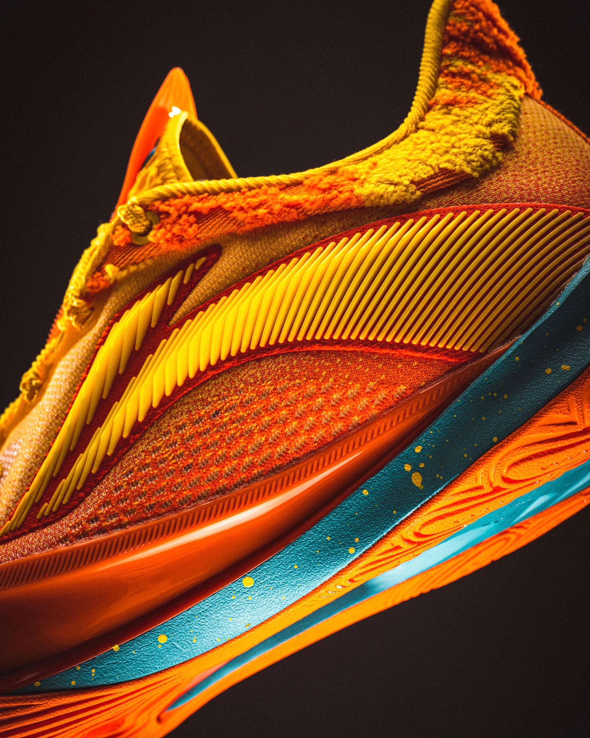 Li-Ning Sonic 13 V2 x Pokémon "Charizard" 李宁 音速13 V2 宝可梦联名 篮球鞋 喷火龙