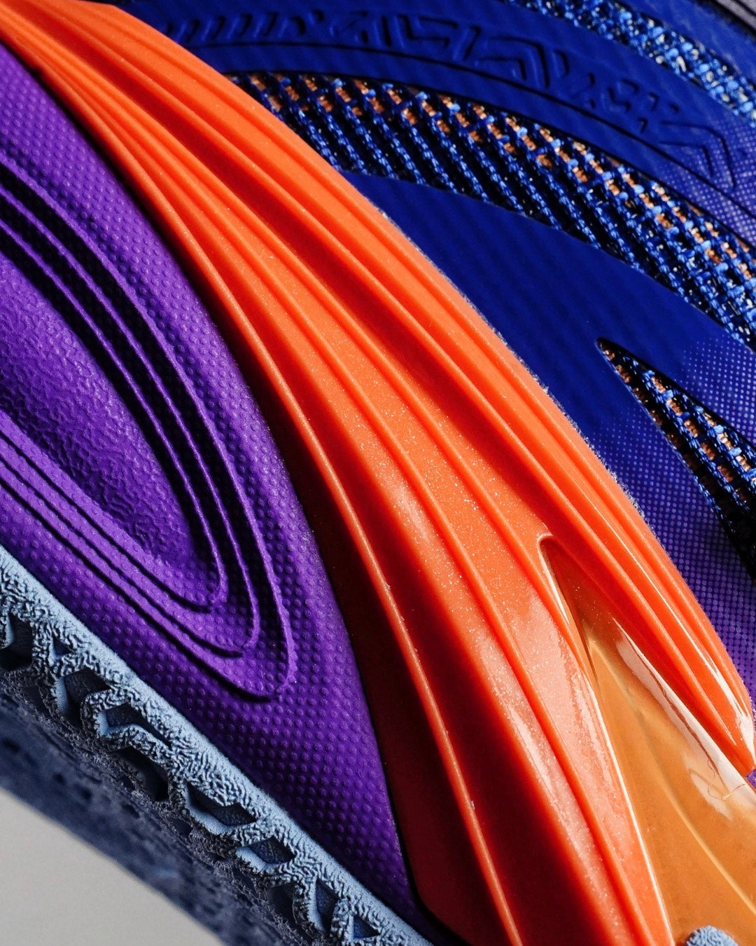 Anta x Kyrie Irving KAI 1 "Fleur De Lis" 安踏 欧文一代 篮球鞋 鸢尾花
