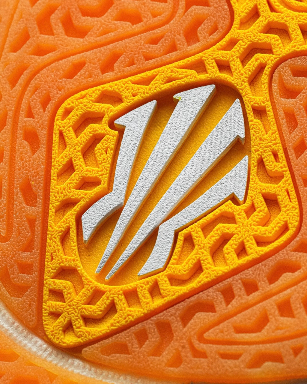 Anta x Kyrie Irving KAI 1 "Playoffs Energy" 安踏 欧文一代 篮球鞋 季后赛能量