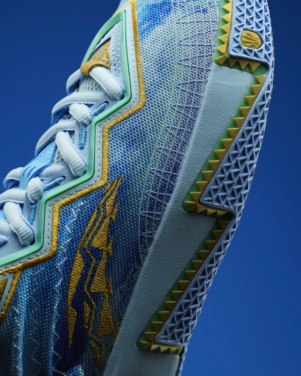 Anta x Kyrie Irving KAI 2 "Klay" 安踏 欧文二代 篮球鞋 克莱