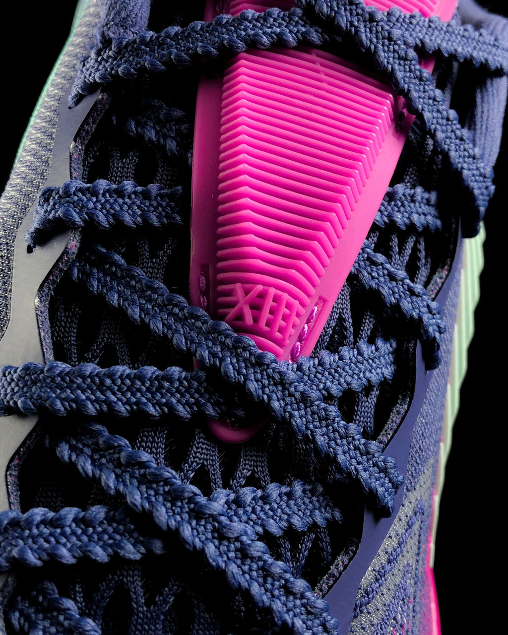 Li-Ning Sonic 13 V2 "Dangerous Flora" 李宁 音速13 V2 篮球鞋 危险植物