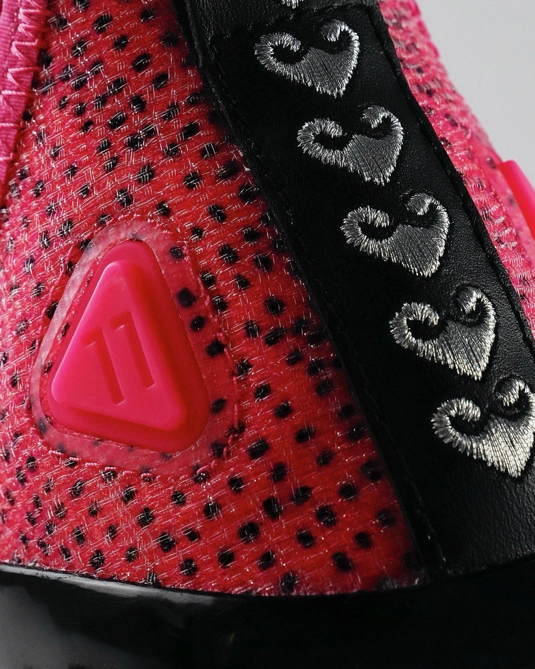 Anta Shock Wave 5 Pro "520" Black Pink 安踏 狂潮5 Pro 篮球鞋 520 粉黑