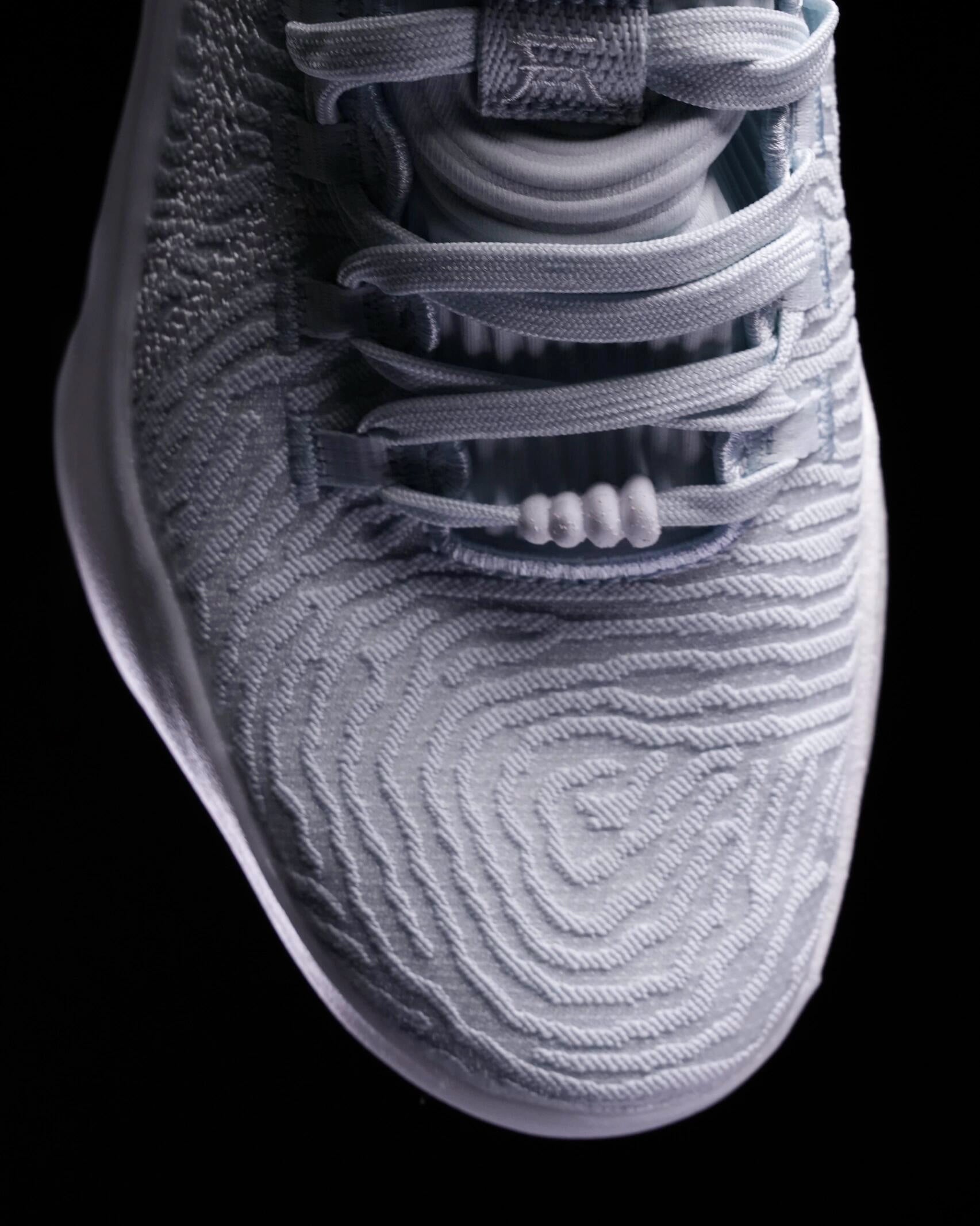 Li-Ning YuShuai Ultra Low "Clear Waves" 李宁 驭帅ULTRA 低帮 篮球鞋 清波