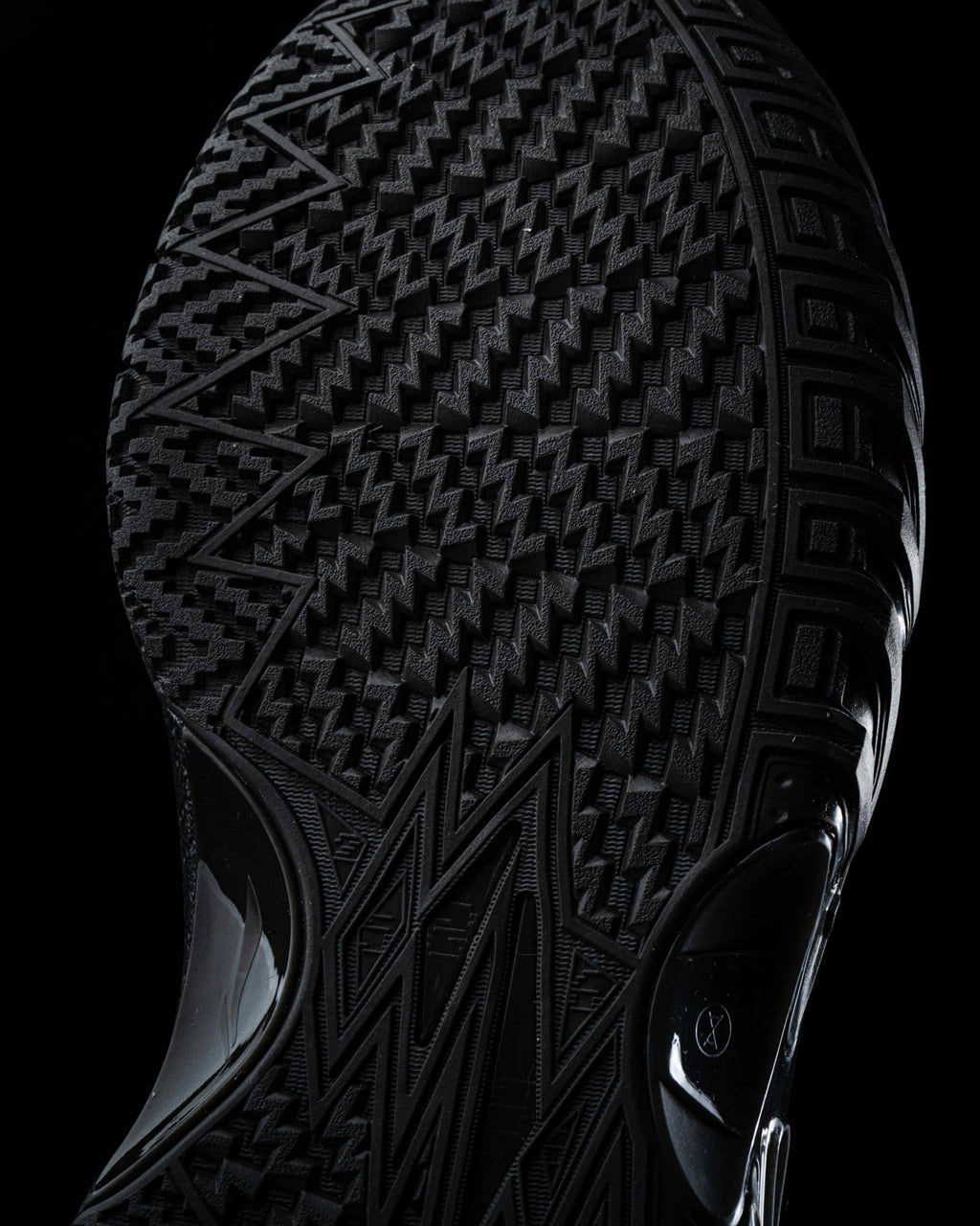 Li-Ning JieAo 2 "Black Fog" 李宁 桀骜2 篮球鞋 黑雾