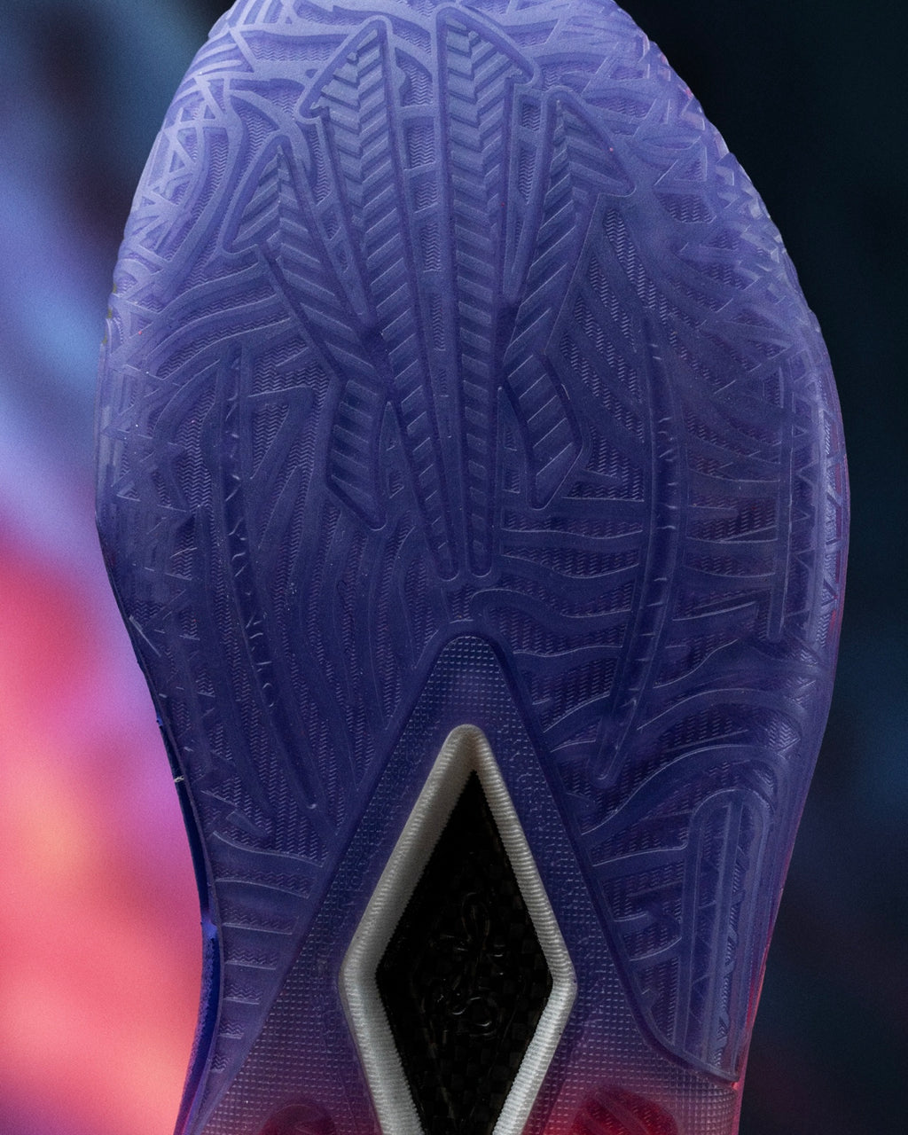Anta x Kyrie Irving KAI 3 "432Hz" 安踏 欧文三代 篮球鞋 432赫兹