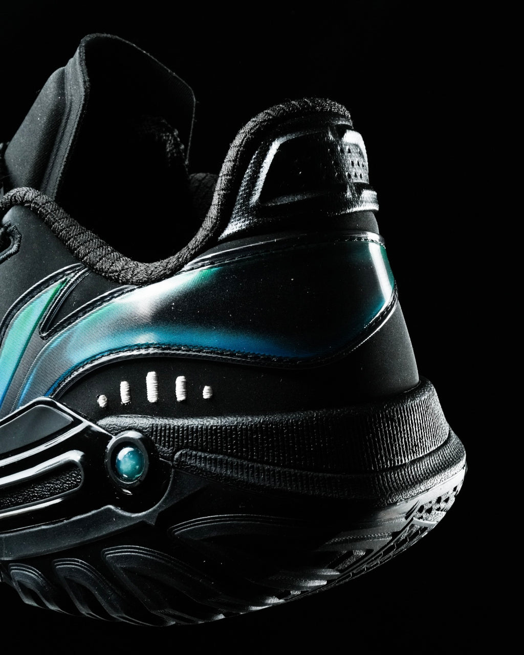 Li-Ning JieAo 2 "Black Panther" 李宁 桀骜2 篮球鞋 黑豹
