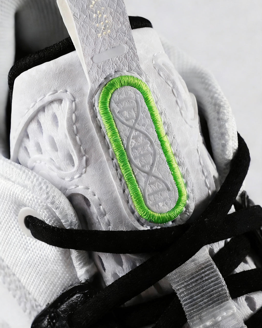 Li-Ning Way of Wade 10 Low "Panda" 李宁 韦德之道10 Low 篮球鞋 熊猫