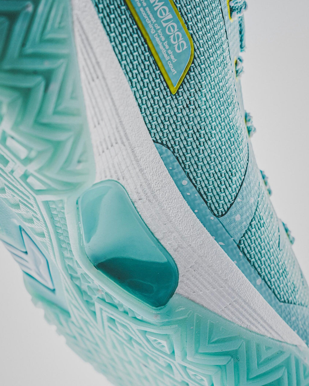 Li-Ning JieAo 3 "Crystal Frog" 李宁 桀骜3 篮球鞋 水晶蛙