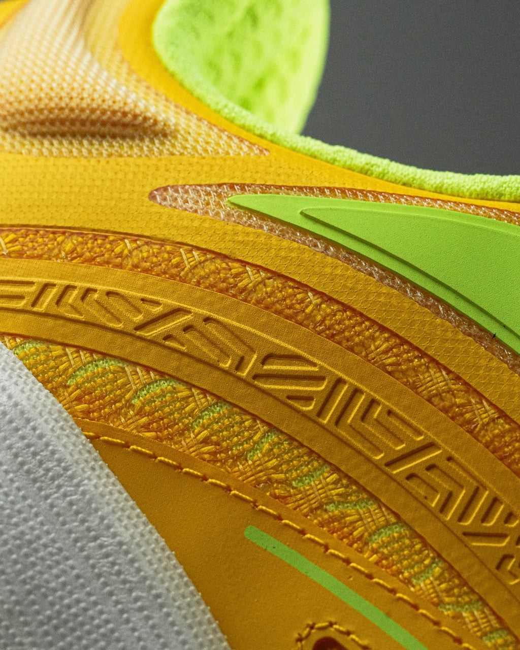 Anta x Kyrie Irving KAI 1 "Playoffs Energy" 安踏 欧文一代 篮球鞋 季后赛能量