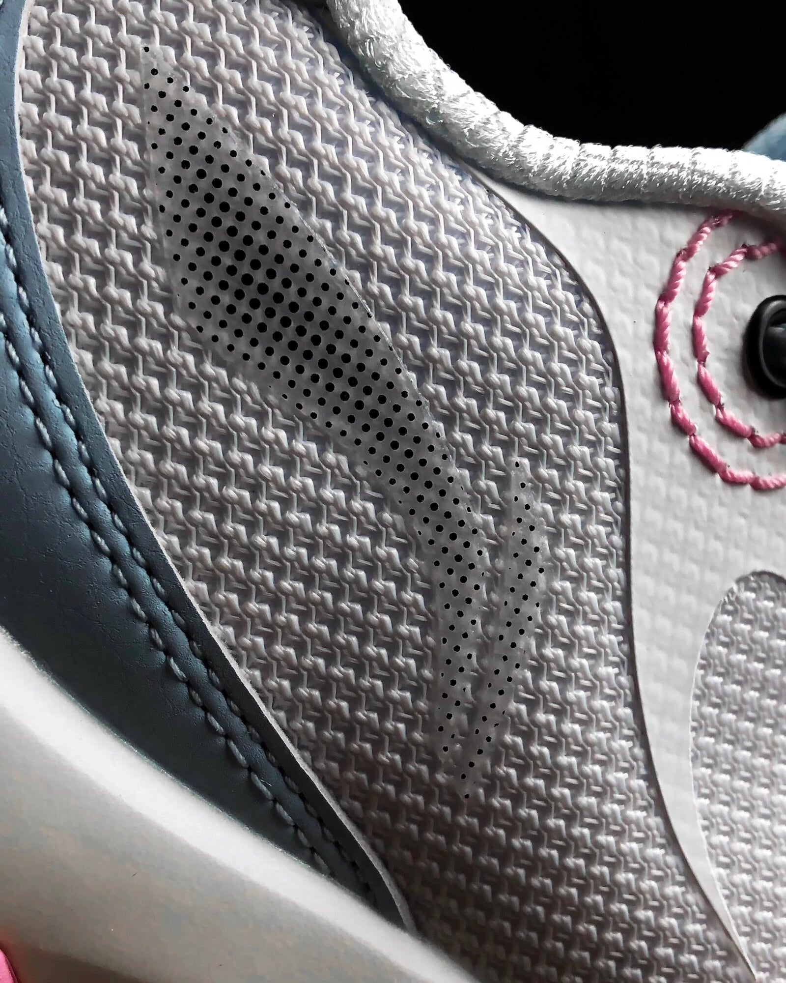 Li-Ning Shining "Glacier Blue" 李宁 闪凌 篮球鞋 冰河蓝