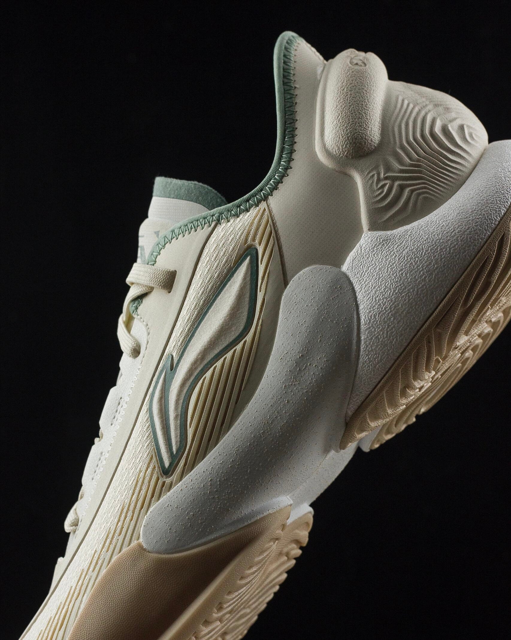 Li-Ning YuShuai 18 V2 "Off White" 李宁 驭帅18 V2 篮球鞋 米白/学士