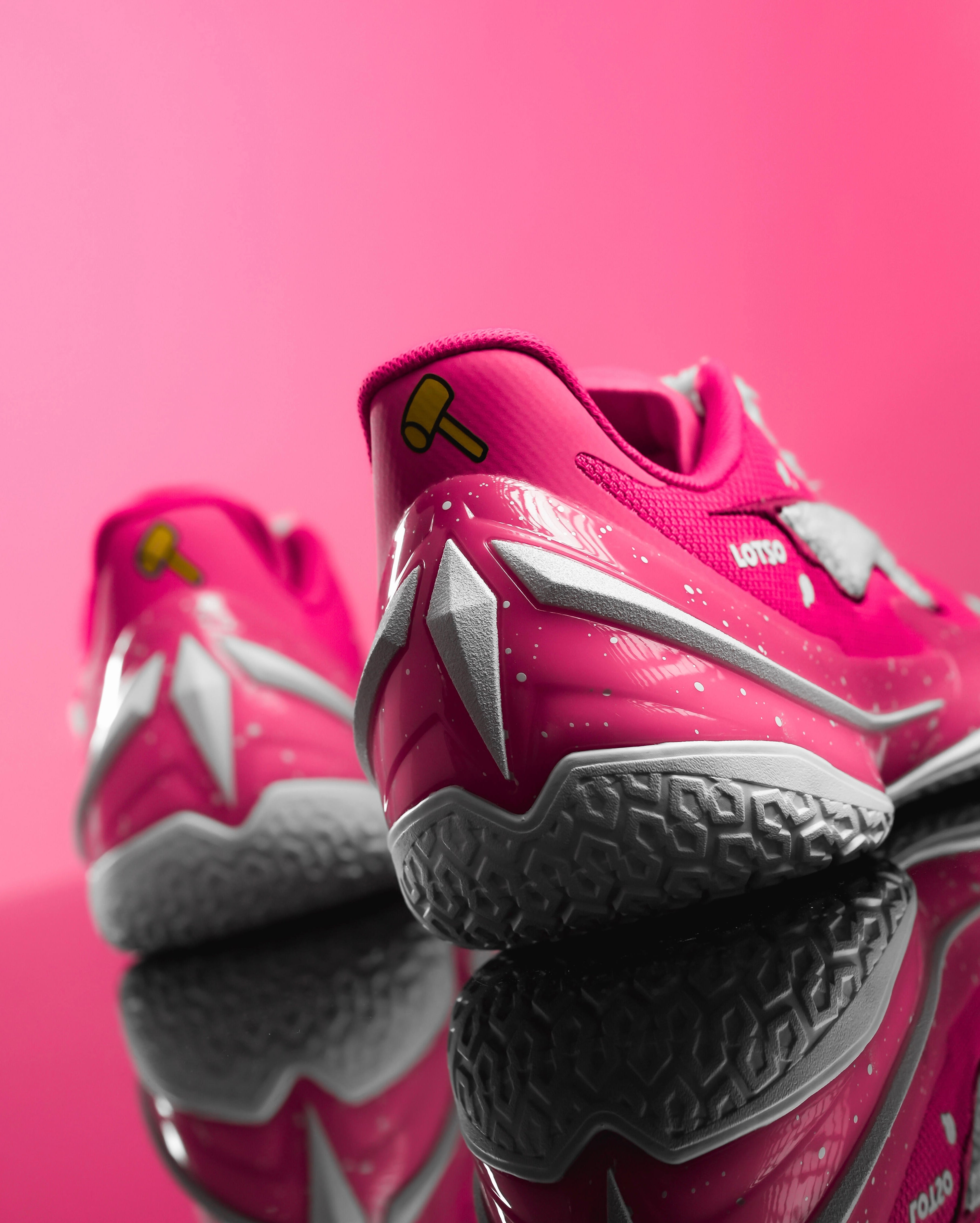 Li-Ning Liren 5 V2 x Disney "Lotso" 李宁 利刃5 V2 迪士尼联名 篮球鞋 草莓熊