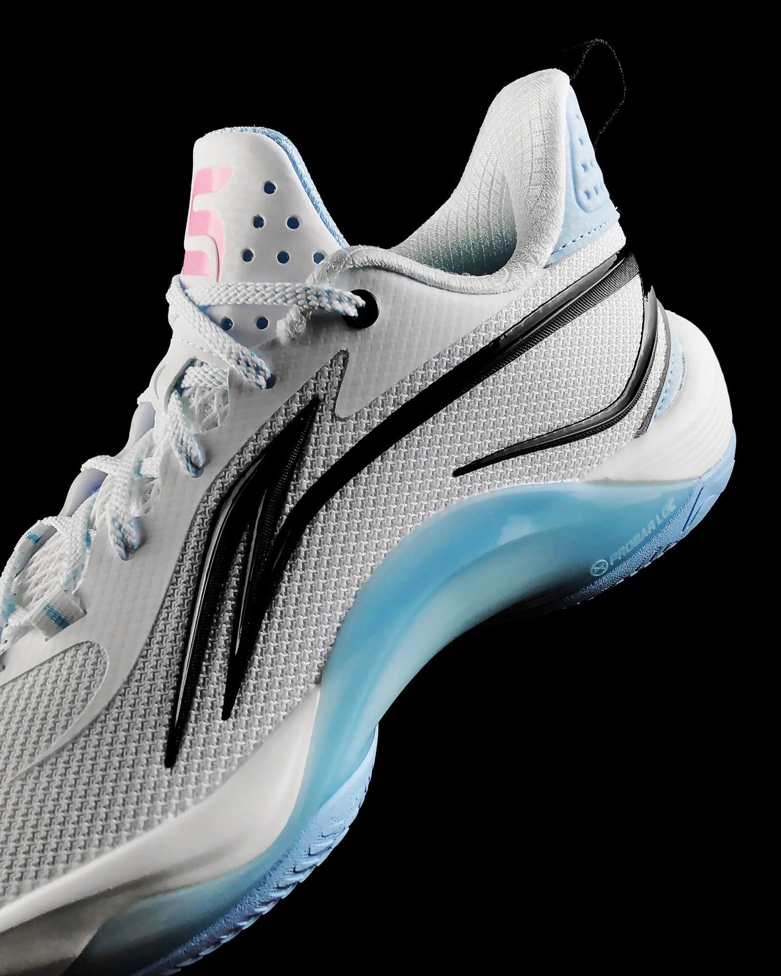 Li-Ning Shining "Glacier Blue" 李宁 闪凌 篮球鞋 冰河蓝