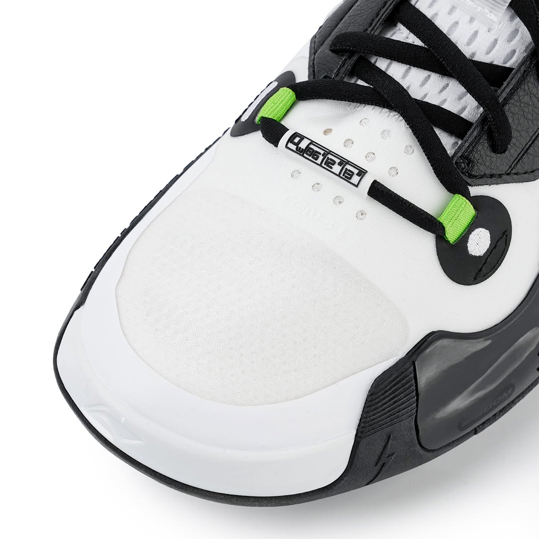 Li-Ning Way of Wade 10 Low "Panda" 李宁 韦德之道10 Low 篮球鞋 熊猫