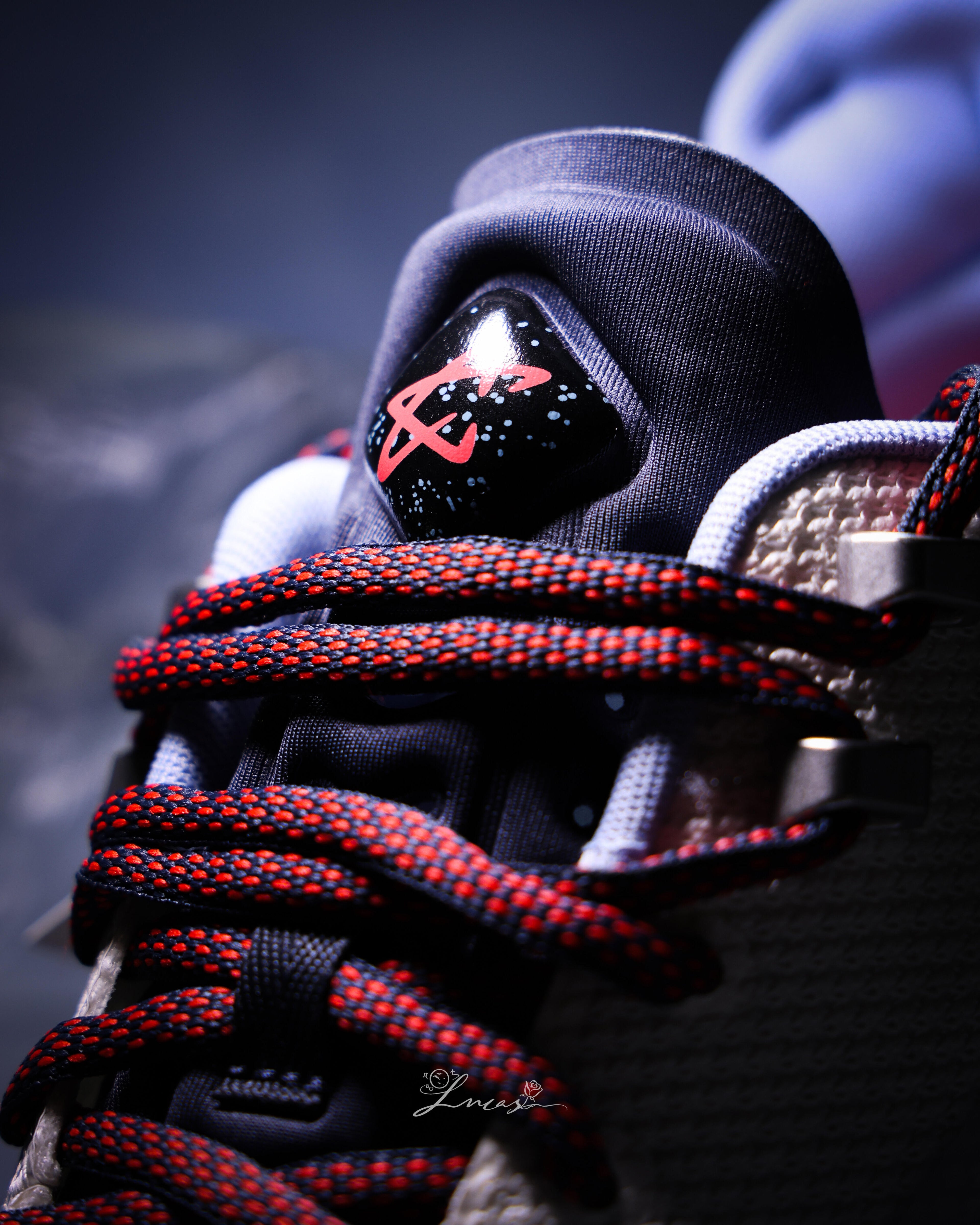 Nike S.T. Charge "Detroit Tough" 篮球鞋 白蓝